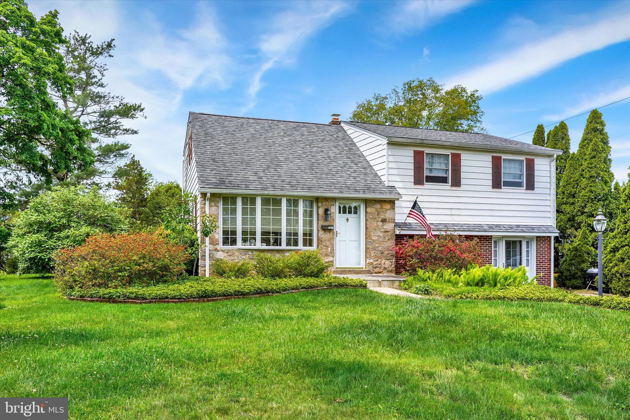 FLOURTOWN GARDENS - Residential