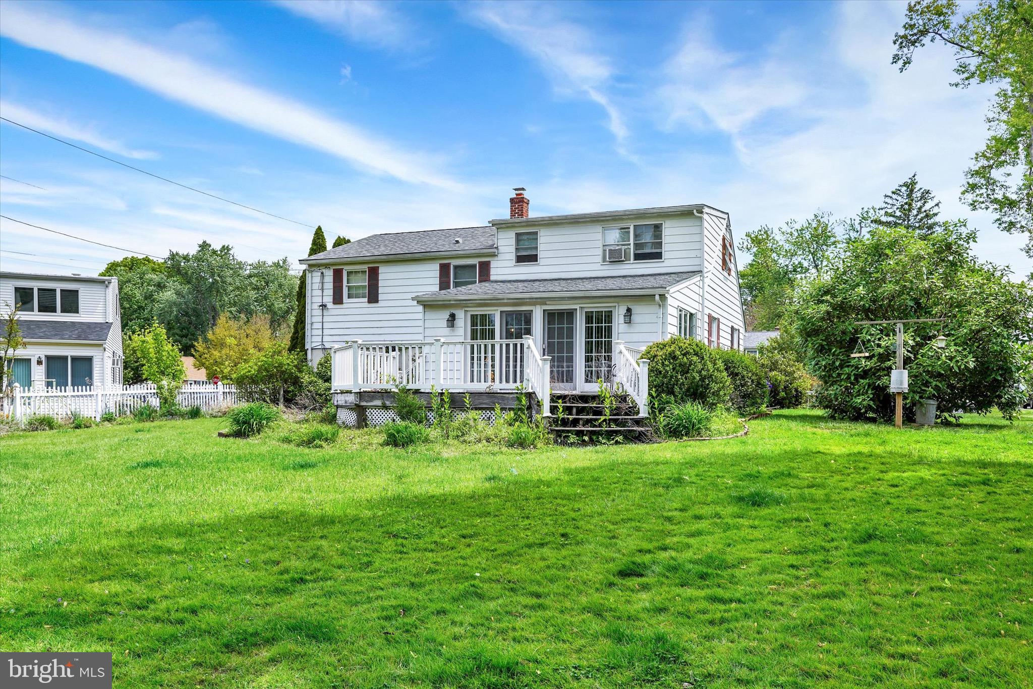 FLOURTOWN GARDENS - Residential