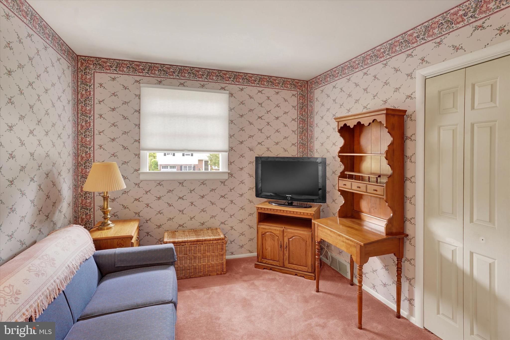 FLOURTOWN GARDENS - Residential
