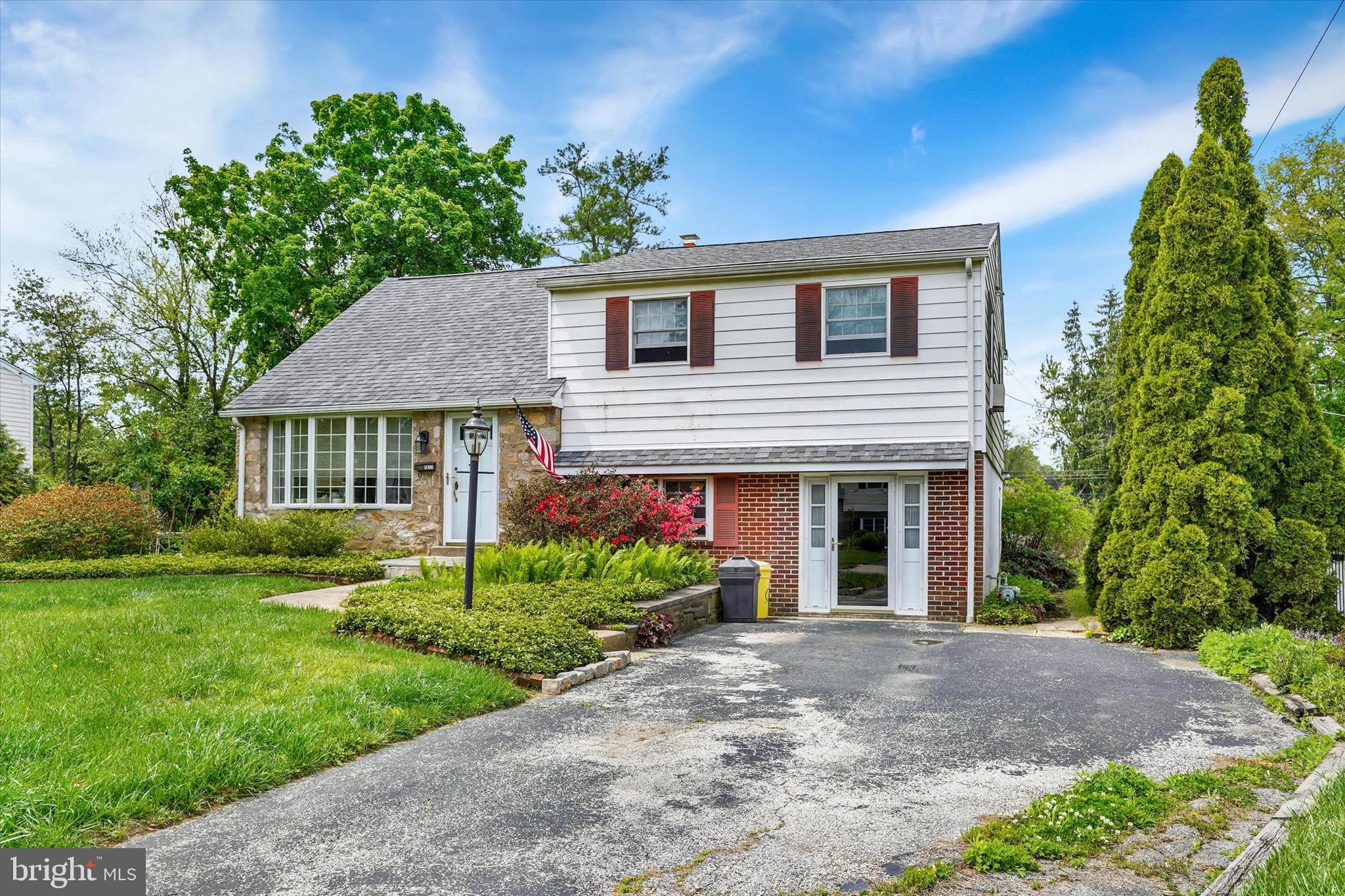 FLOURTOWN GARDENS - Residential