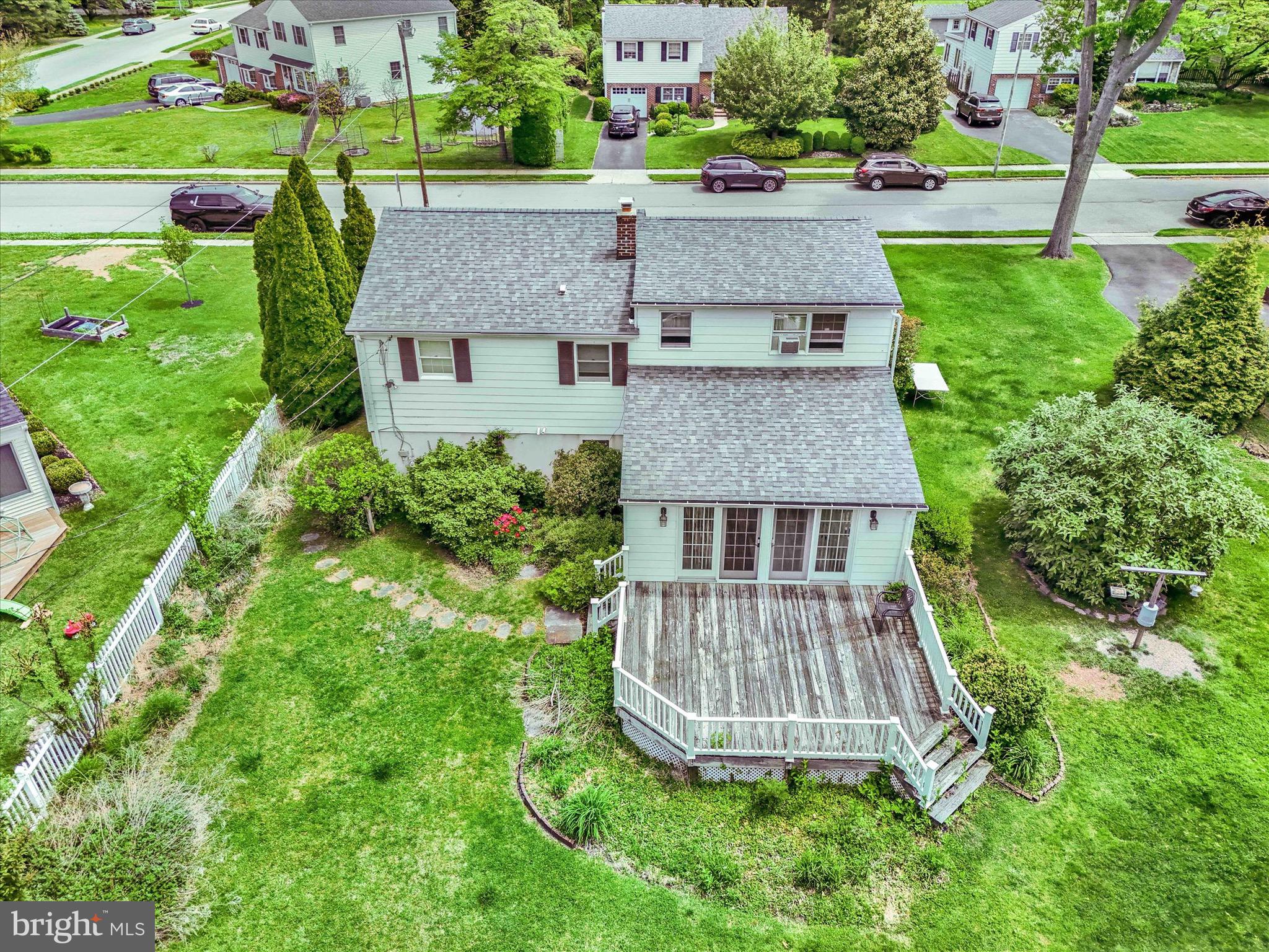 FLOURTOWN GARDENS - Residential