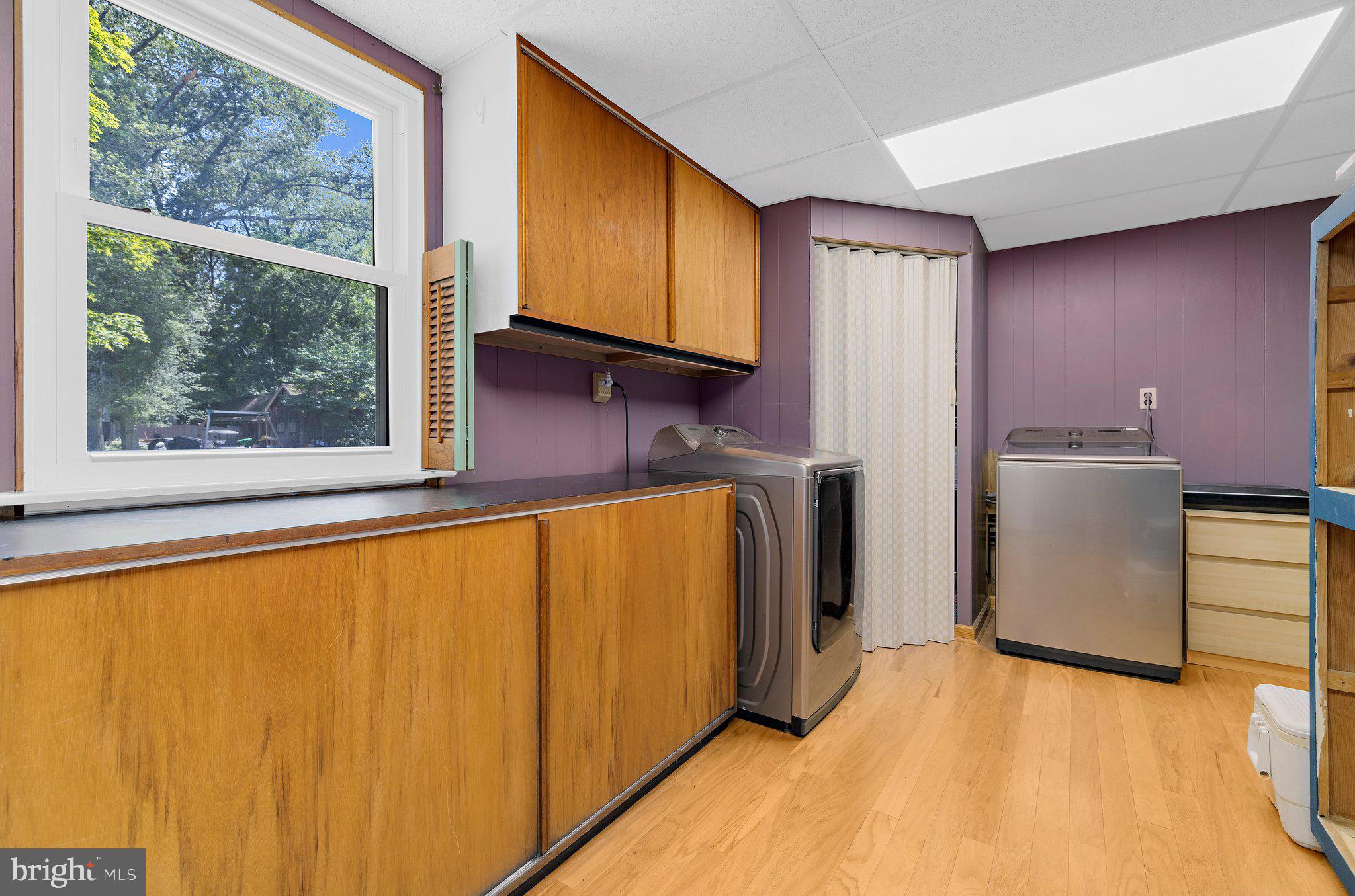 TWIN HARBORS - Residential