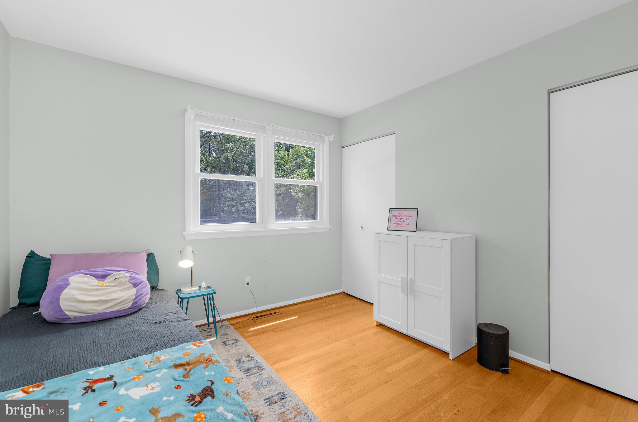 TWIN HARBORS - Residential