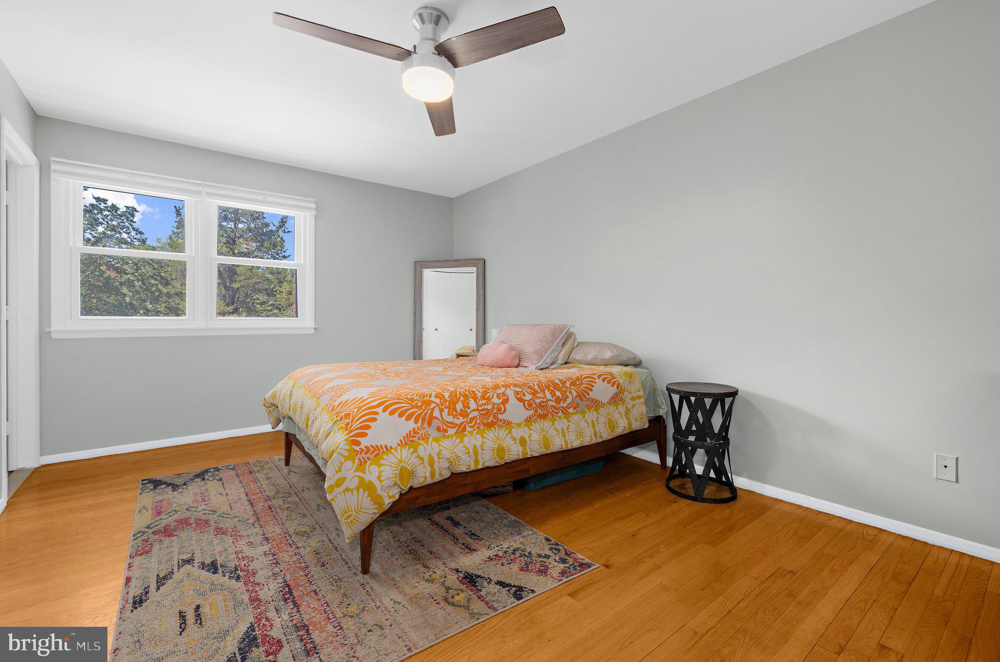 TWIN HARBORS - Residential