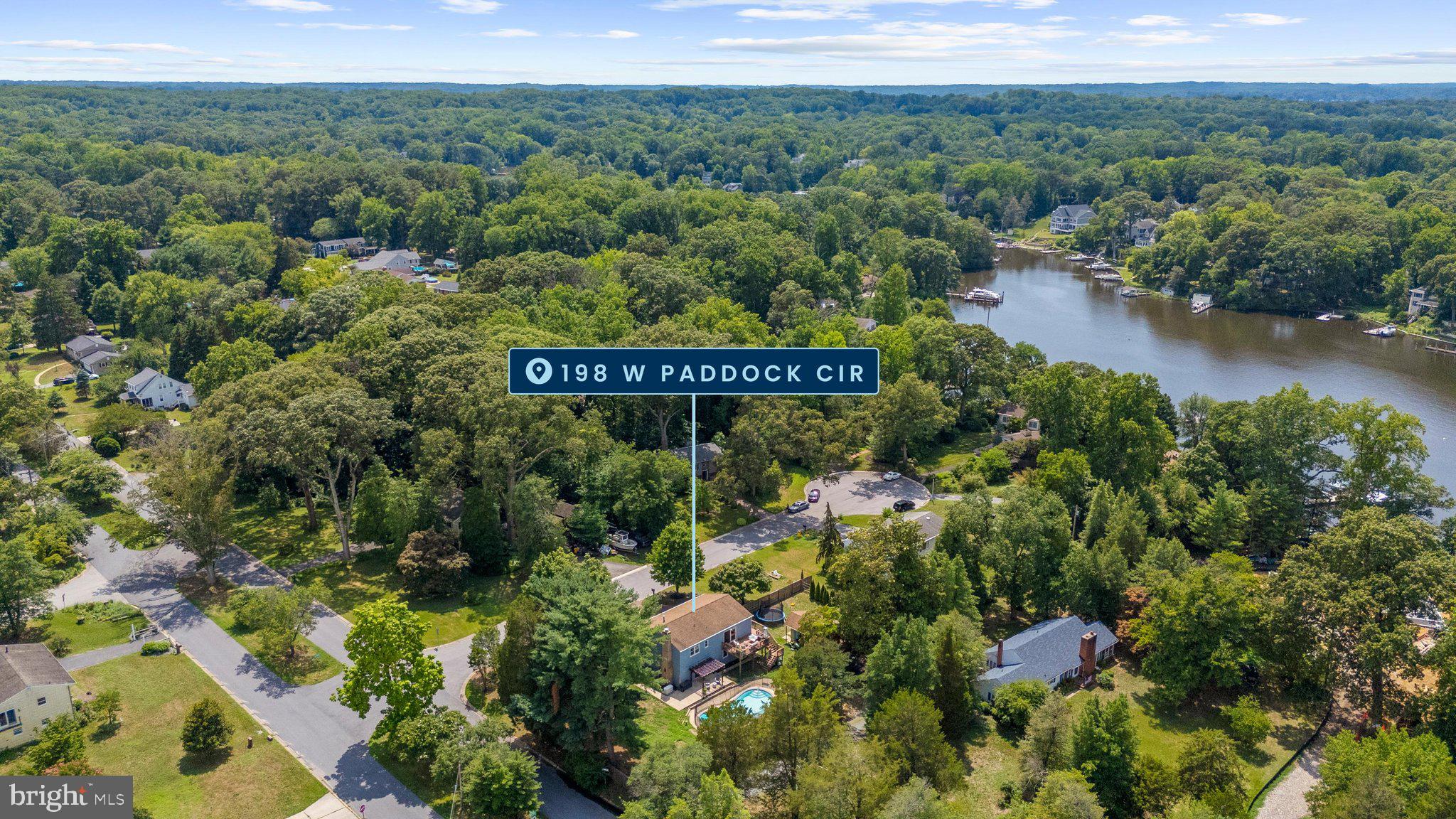 TWIN HARBORS - Residential