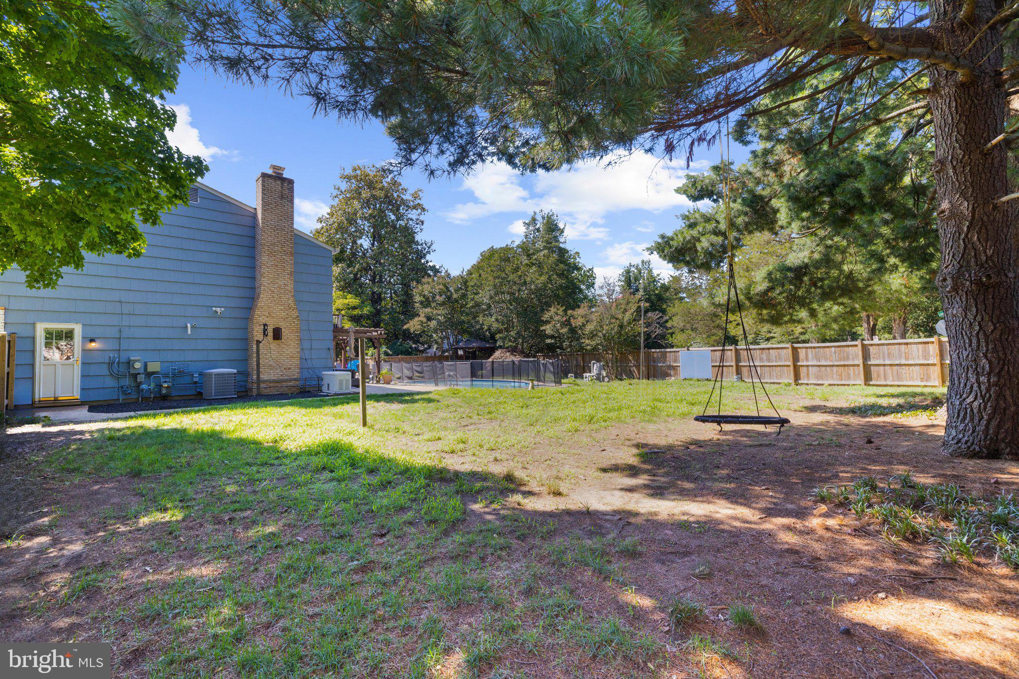 TWIN HARBORS - Residential