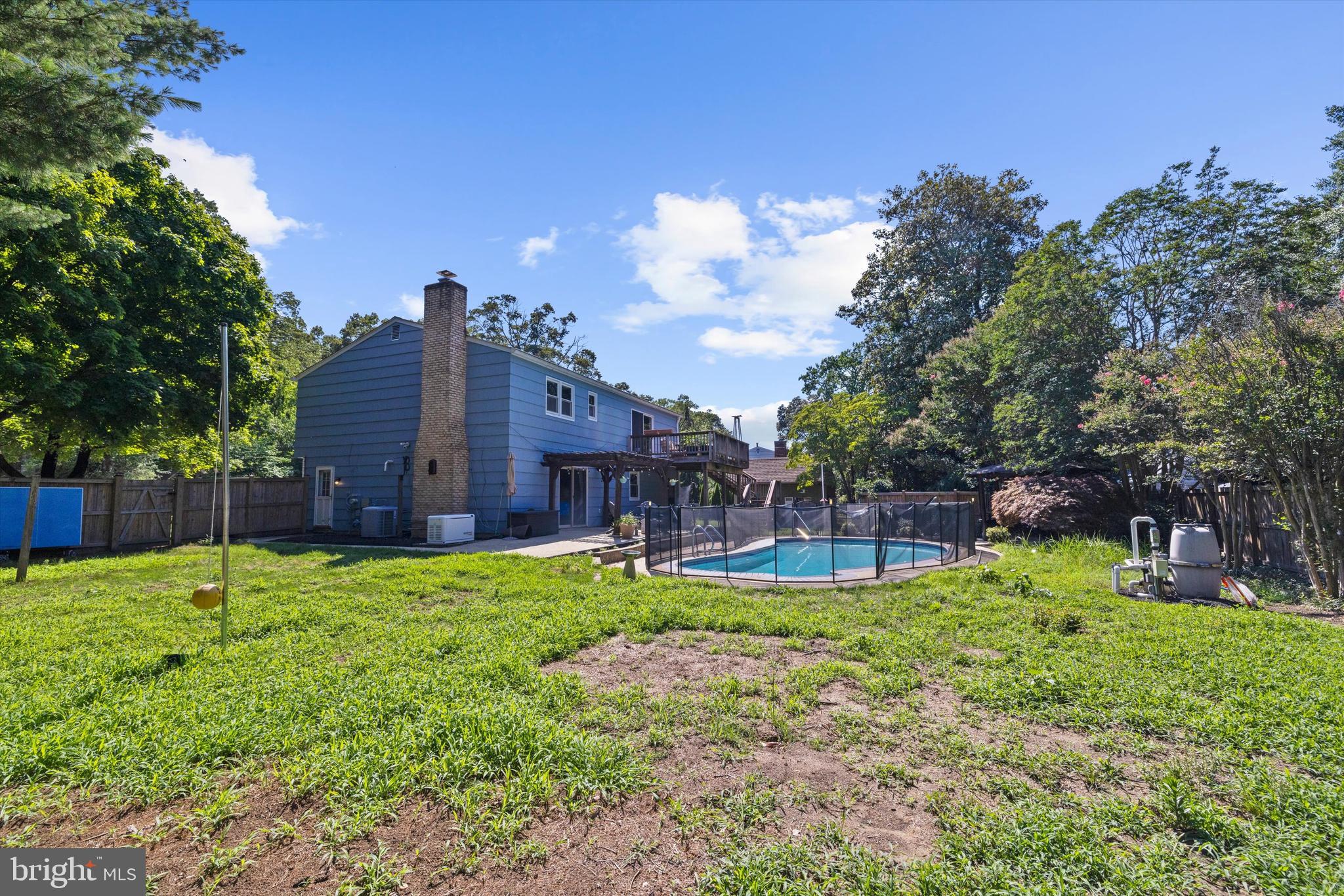 TWIN HARBORS - Residential