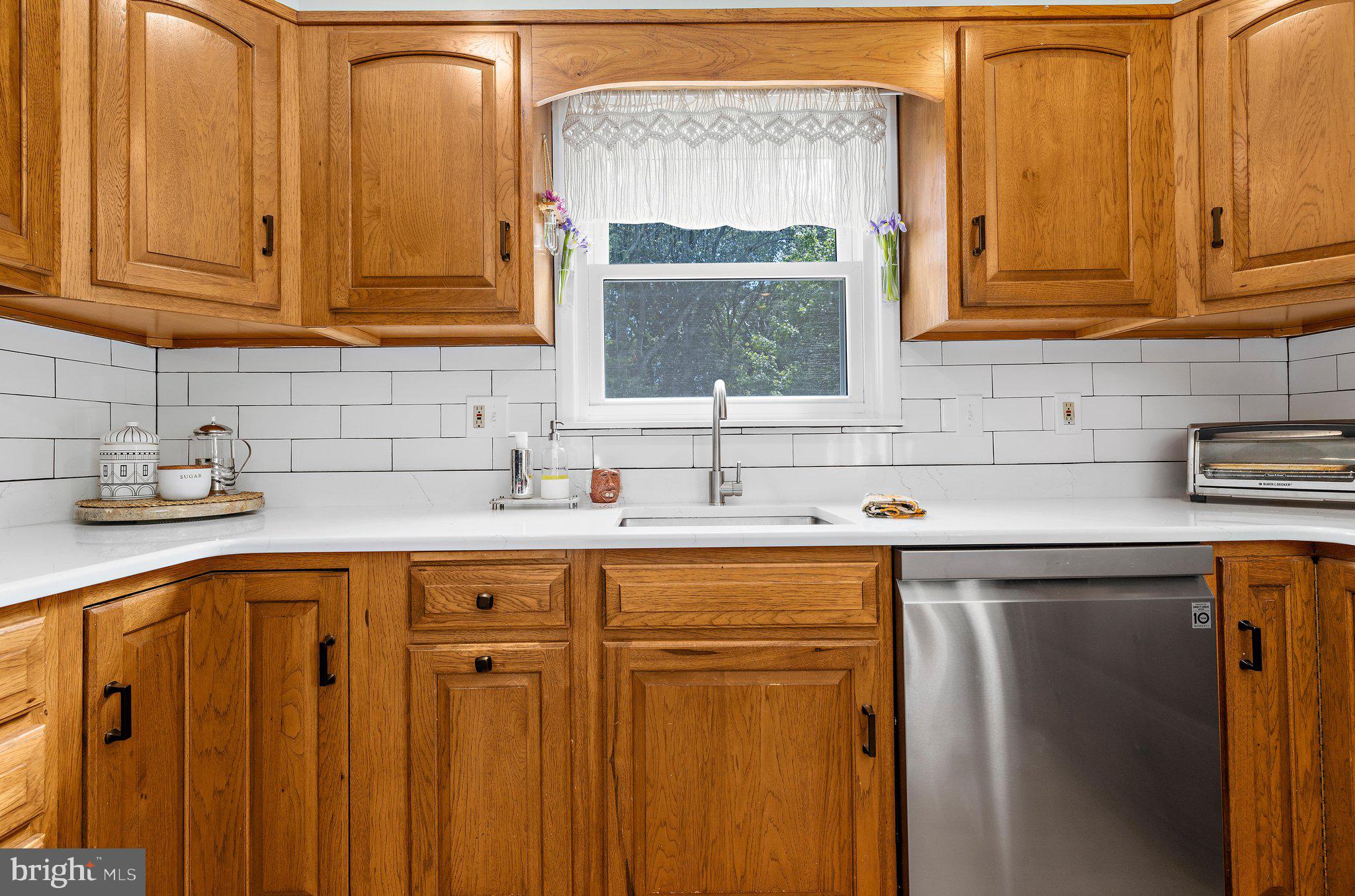 TWIN HARBORS - Residential