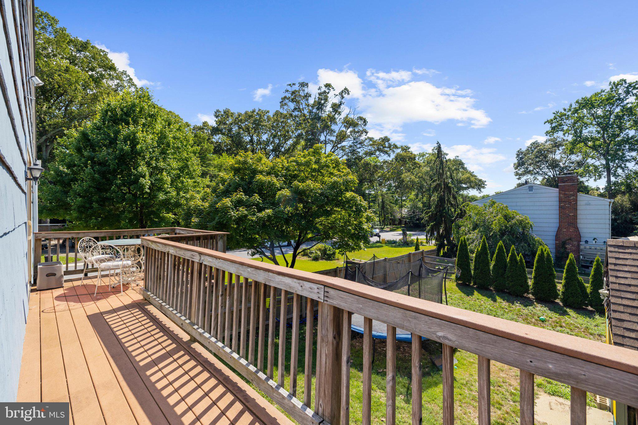 TWIN HARBORS - Residential