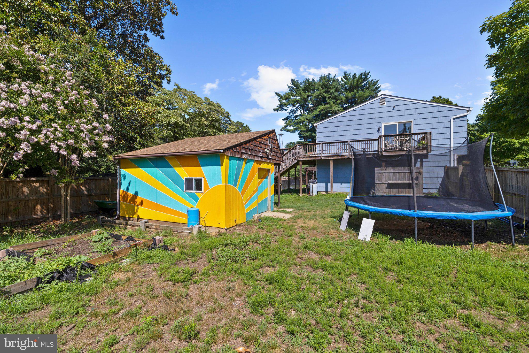 TWIN HARBORS - Residential