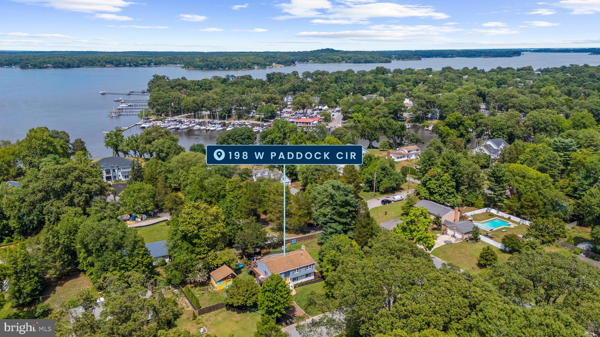 TWIN HARBORS - Residential