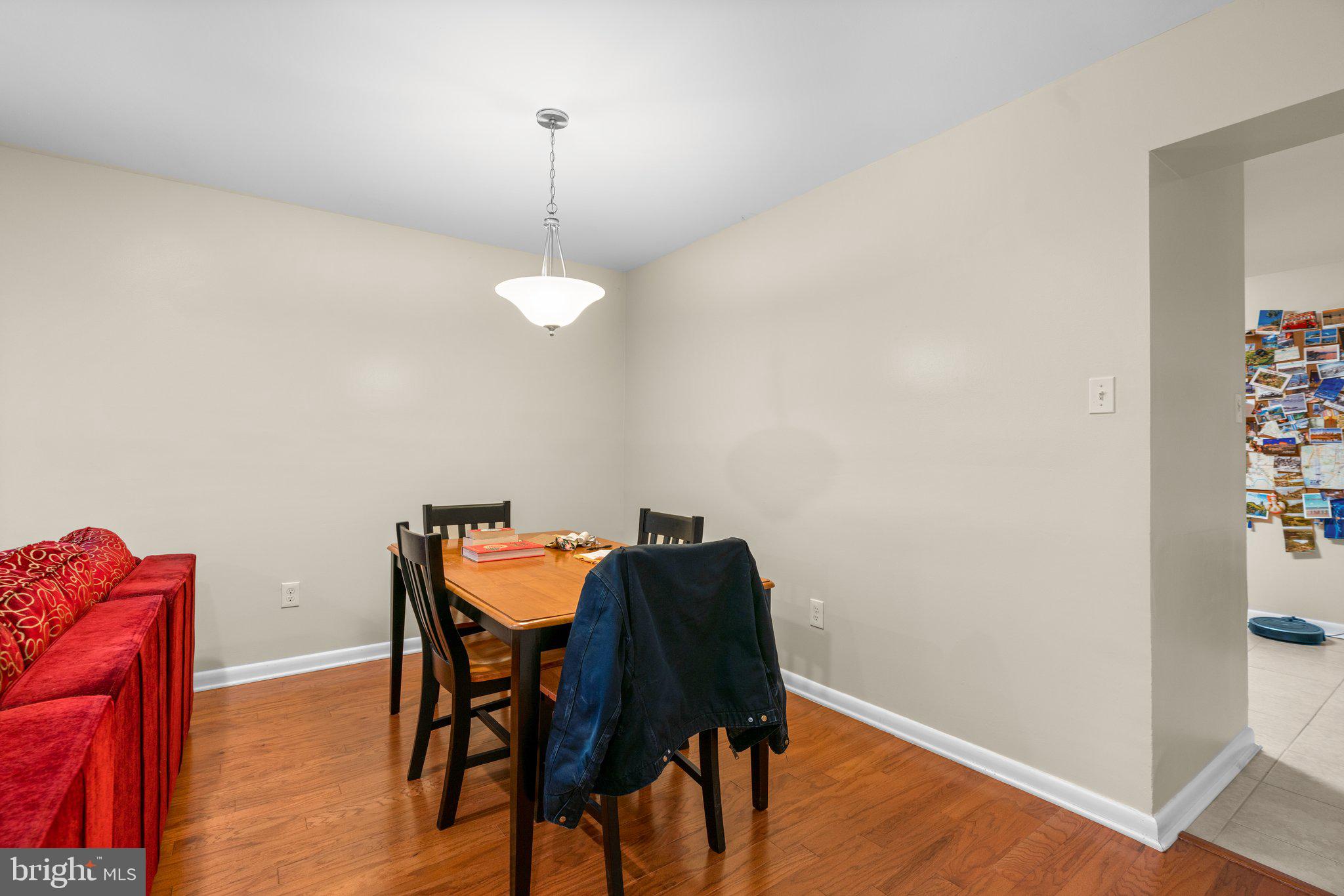 APPLEWALK - Residential