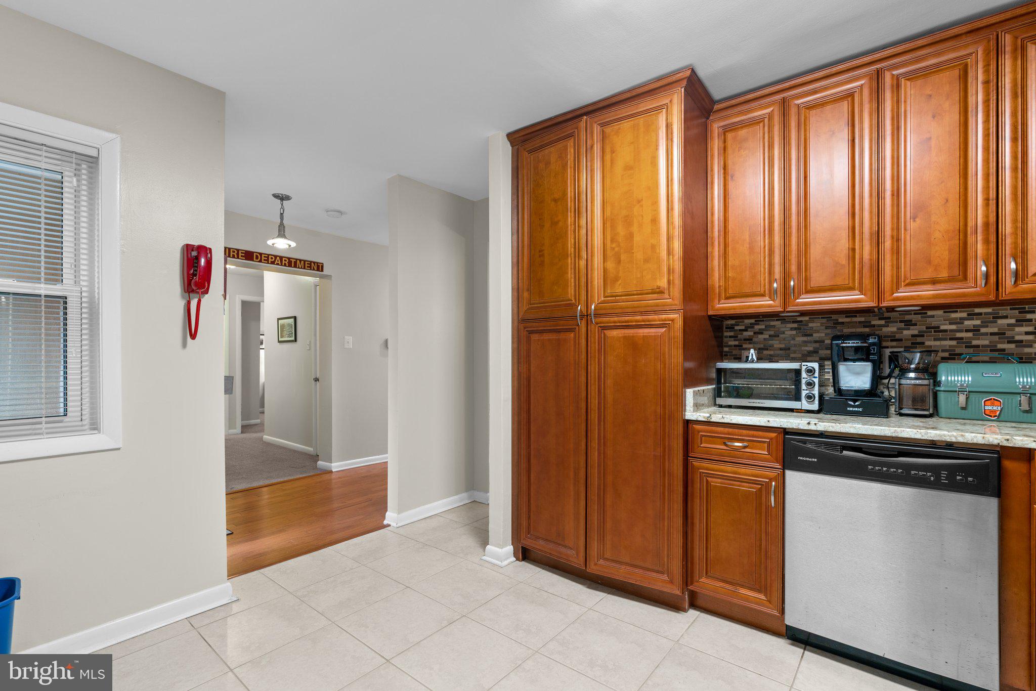 APPLEWALK - Residential