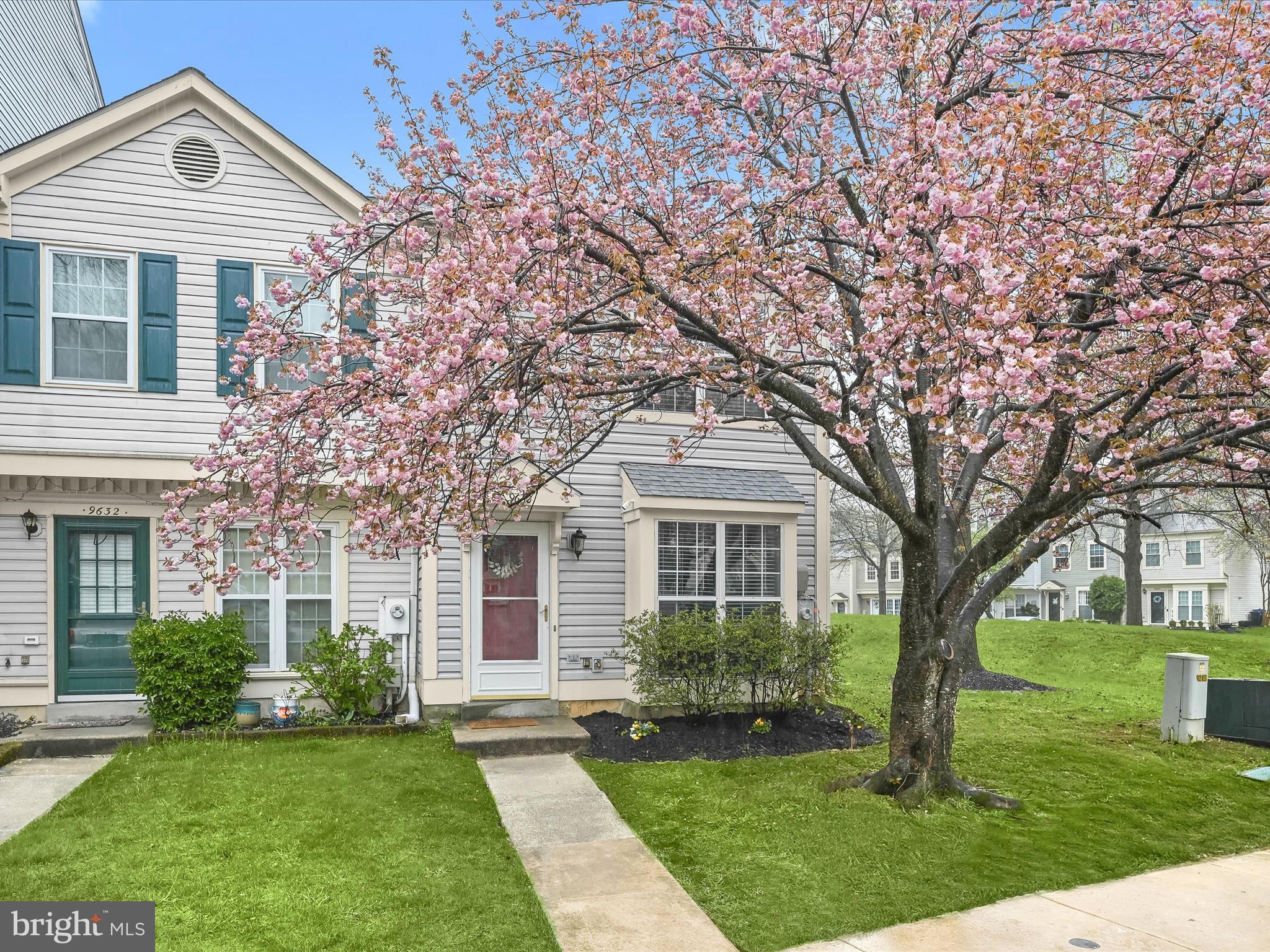 GLENSHIRE TOWNE - Residential