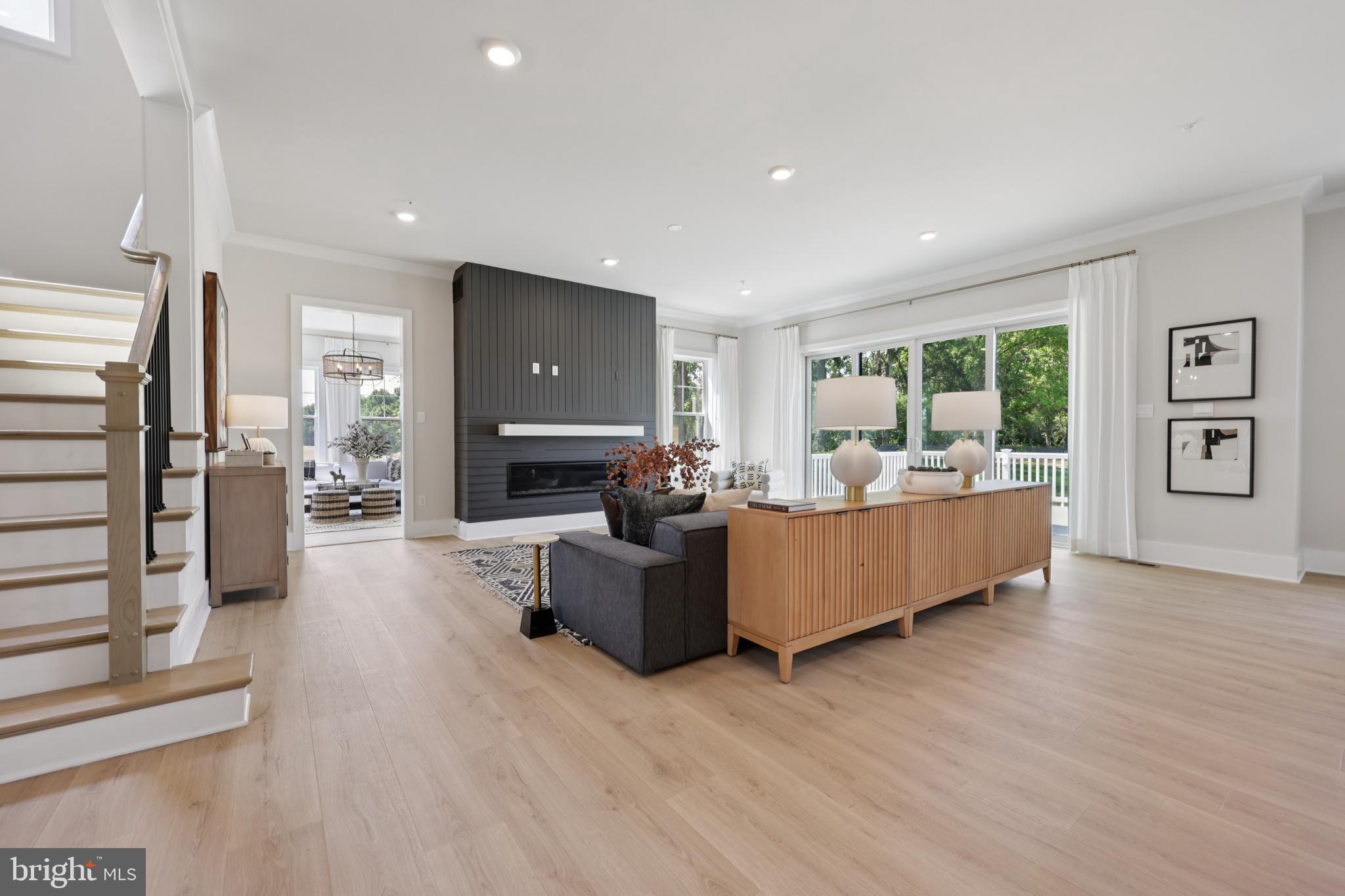 COLLINGWOOD CHASE - Residential