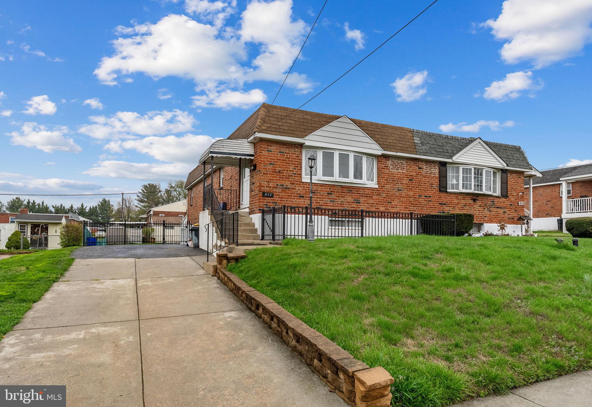 PLYMOUTH PARK - Residential