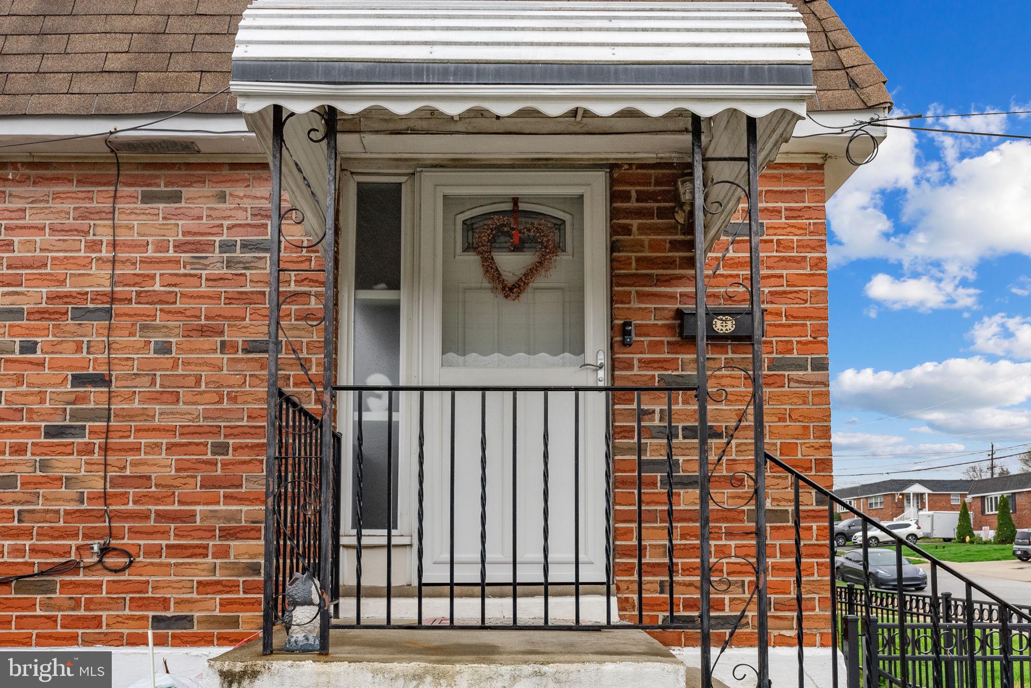PLYMOUTH PARK - Residential