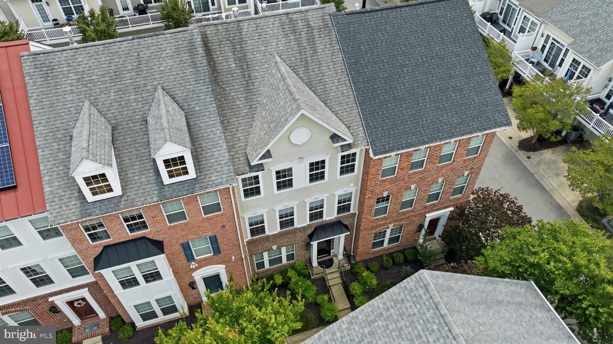 THE VILLAGES OF STEEPLECHASE - Residential