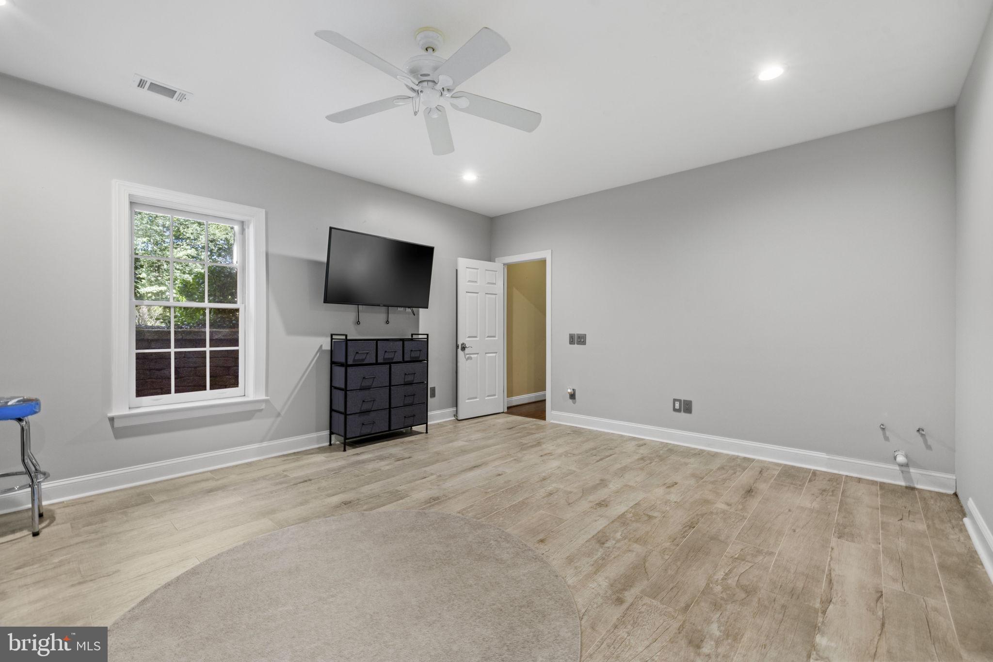 PIEDMONT - Residential