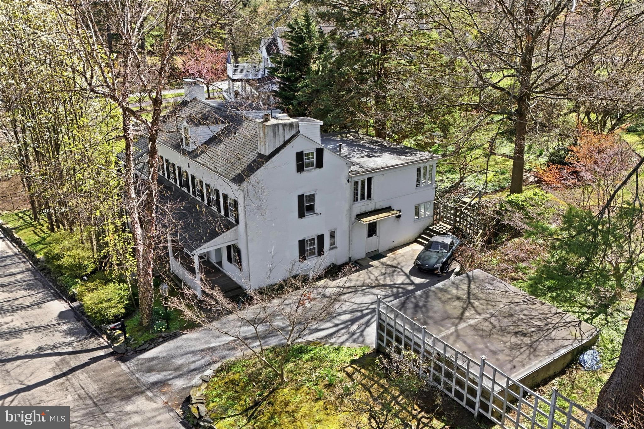GLADWYNE - Residential