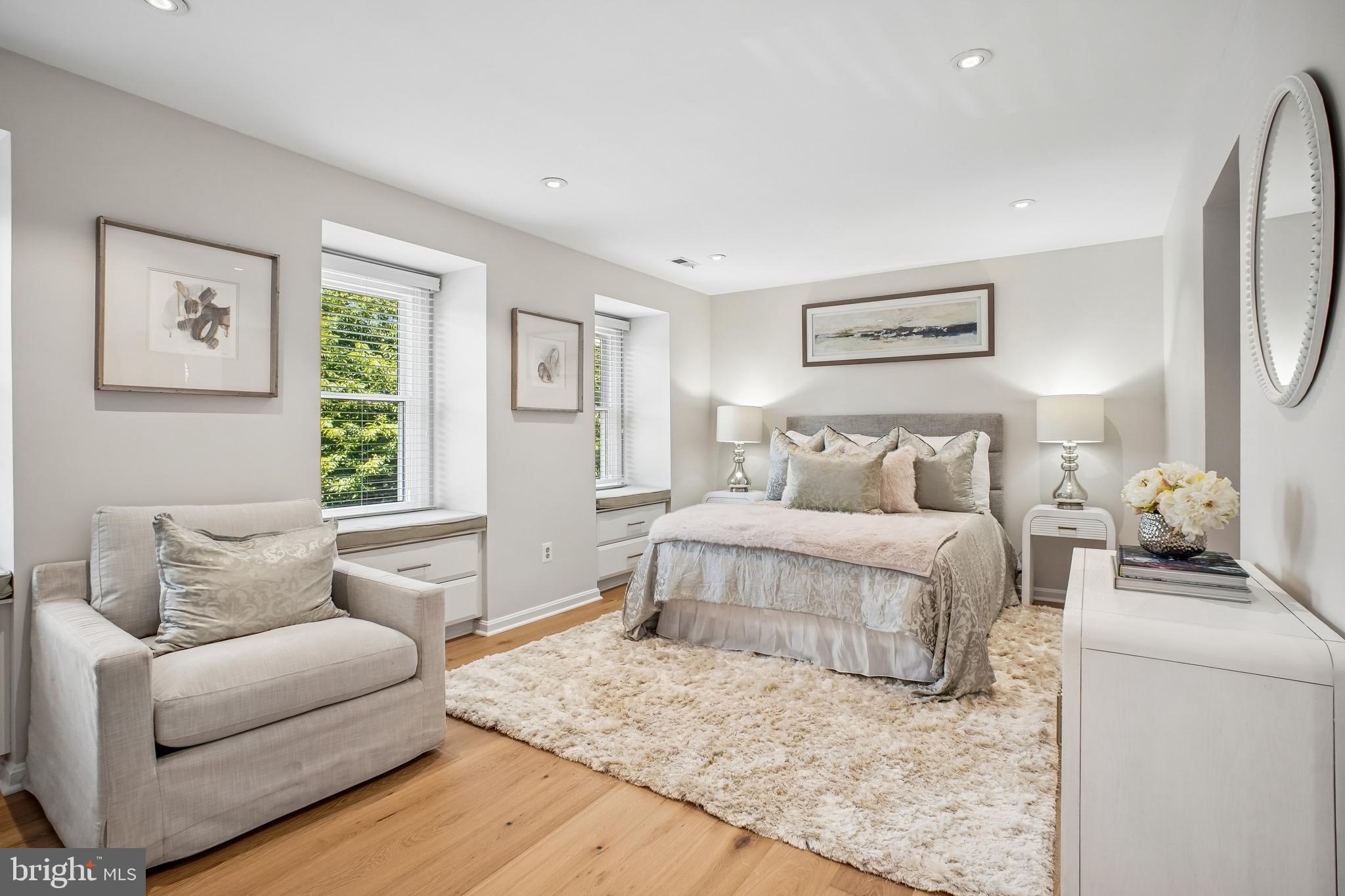 LEWINSVILLE SQUARE - Residential