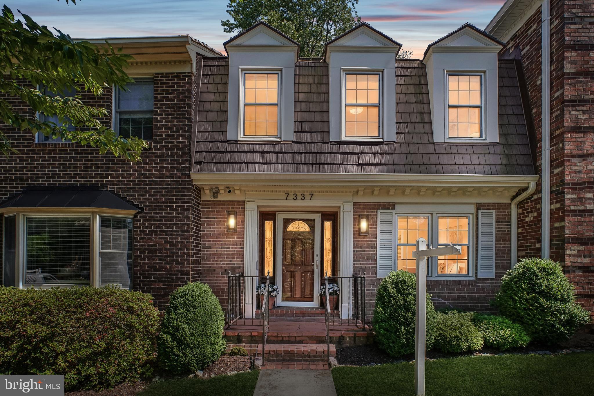 LEWINSVILLE SQUARE - Residential
