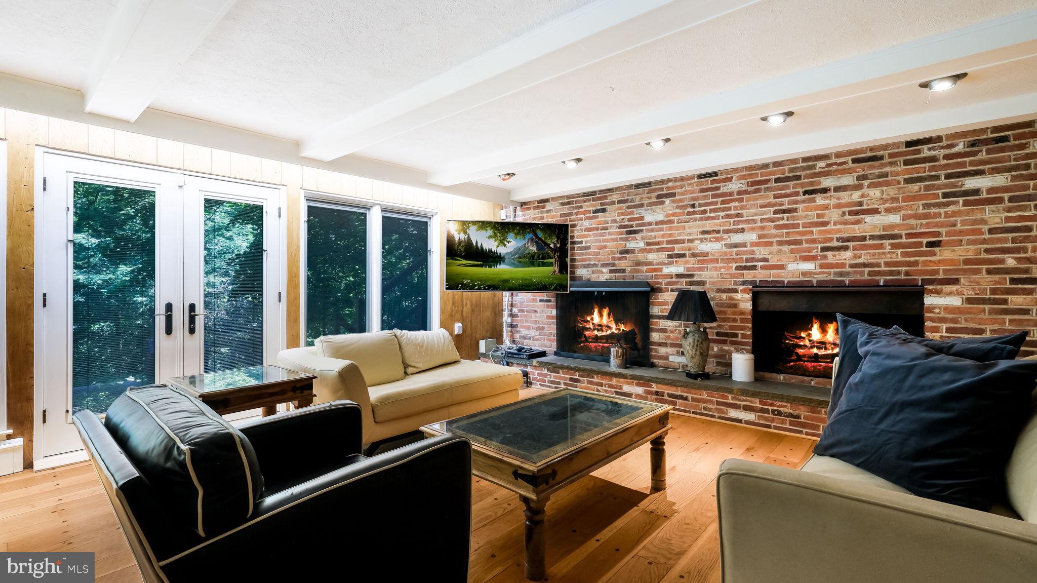 PENN VALLEY - Residential
