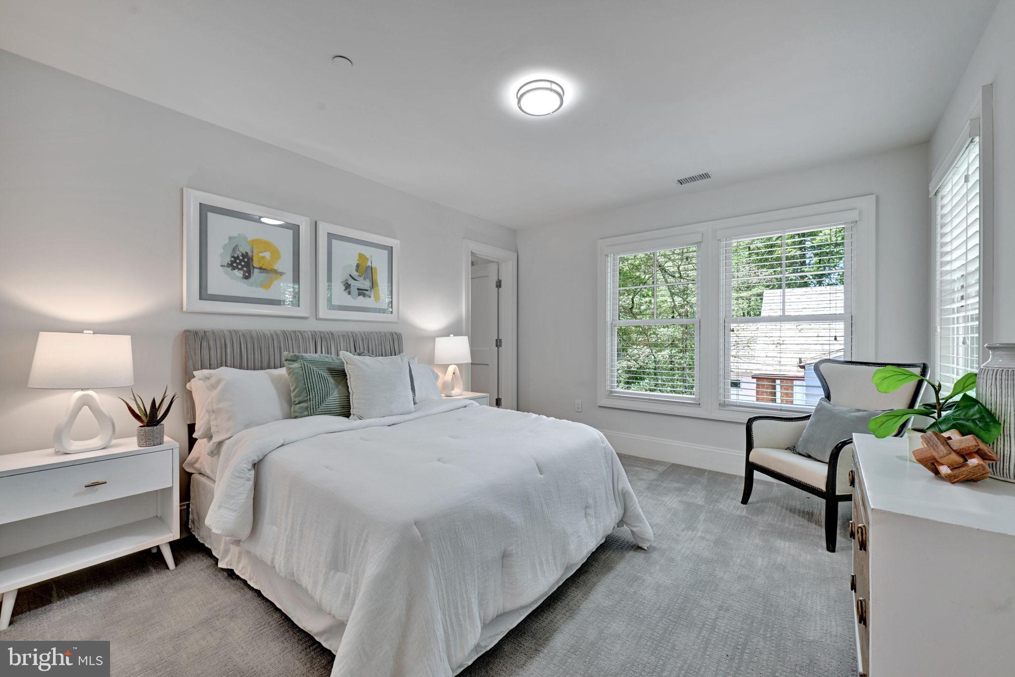 CHEVY CHASE - Residential