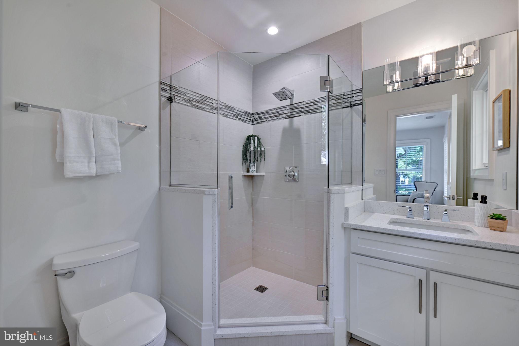 CHEVY CHASE - Residential