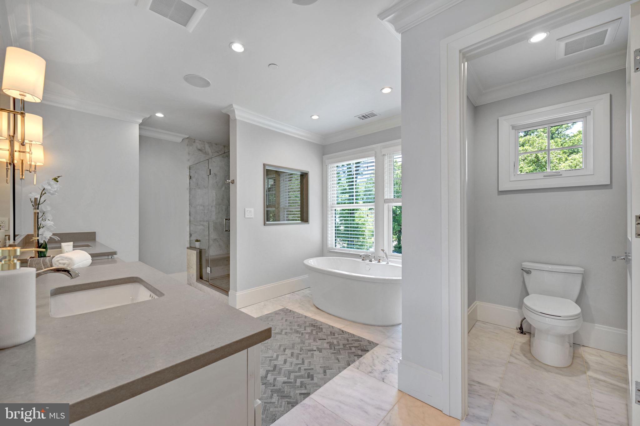 CHEVY CHASE - Residential