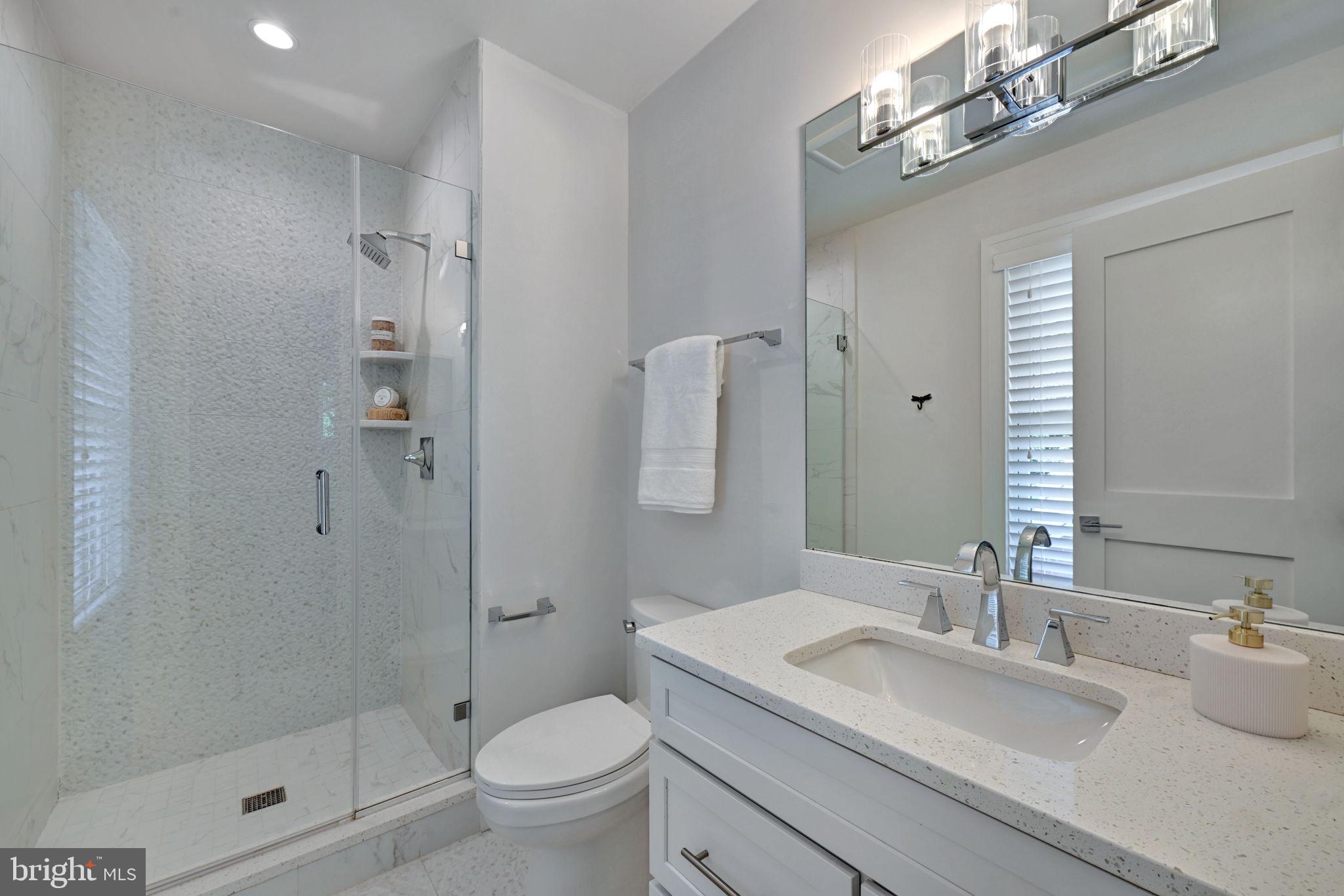 CHEVY CHASE - Residential