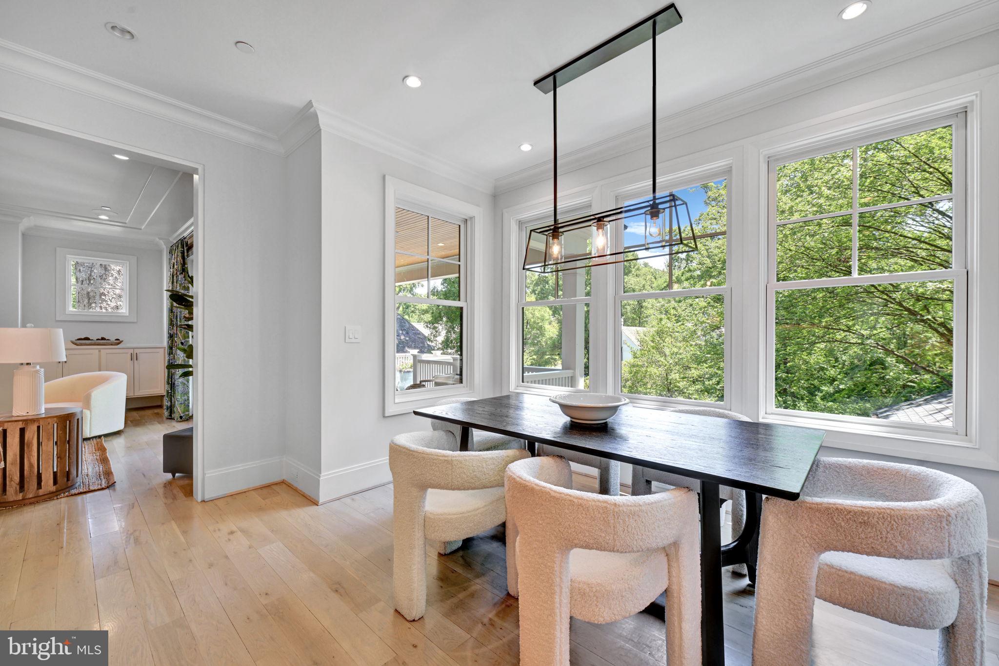 CHEVY CHASE - Residential