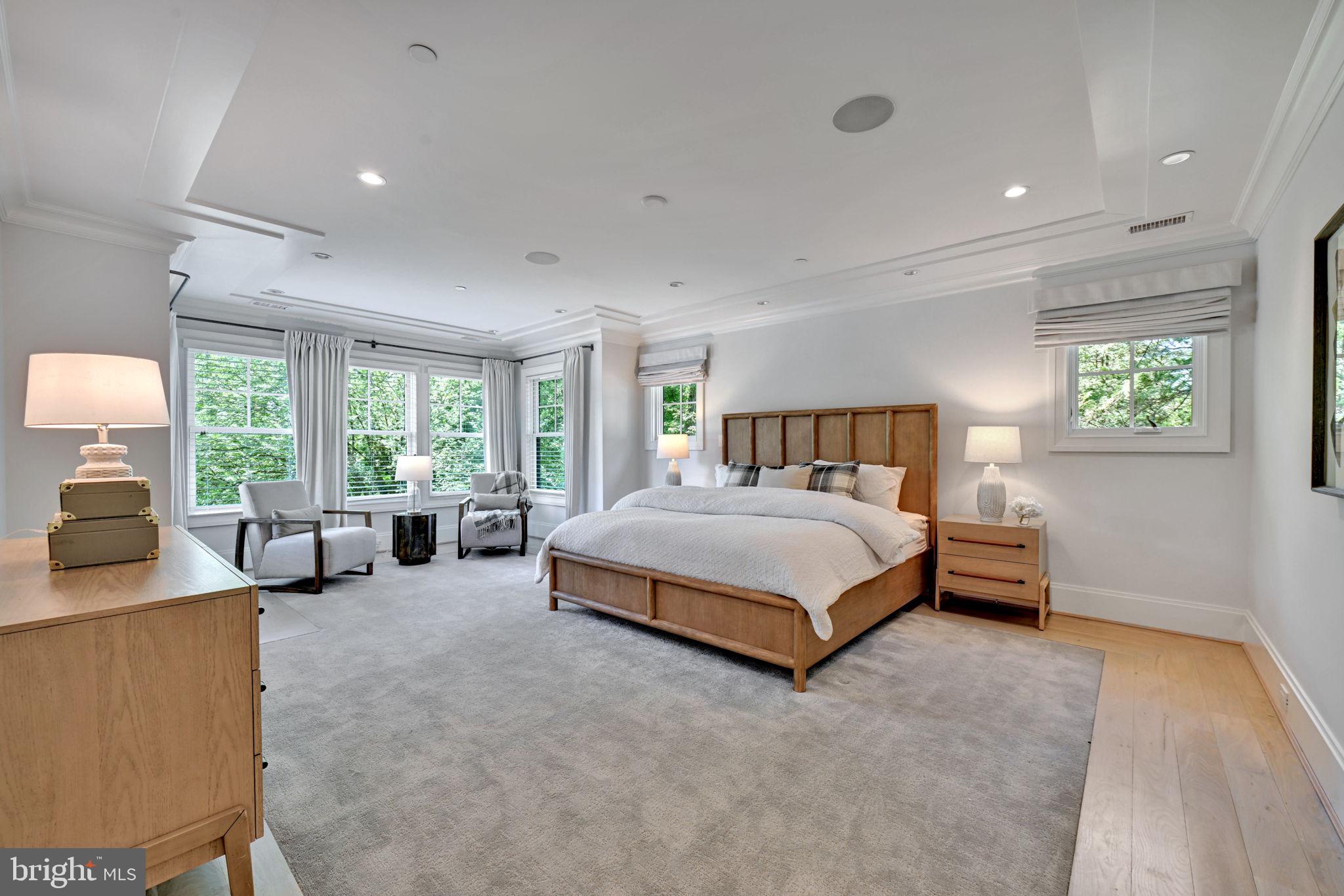 CHEVY CHASE - Residential