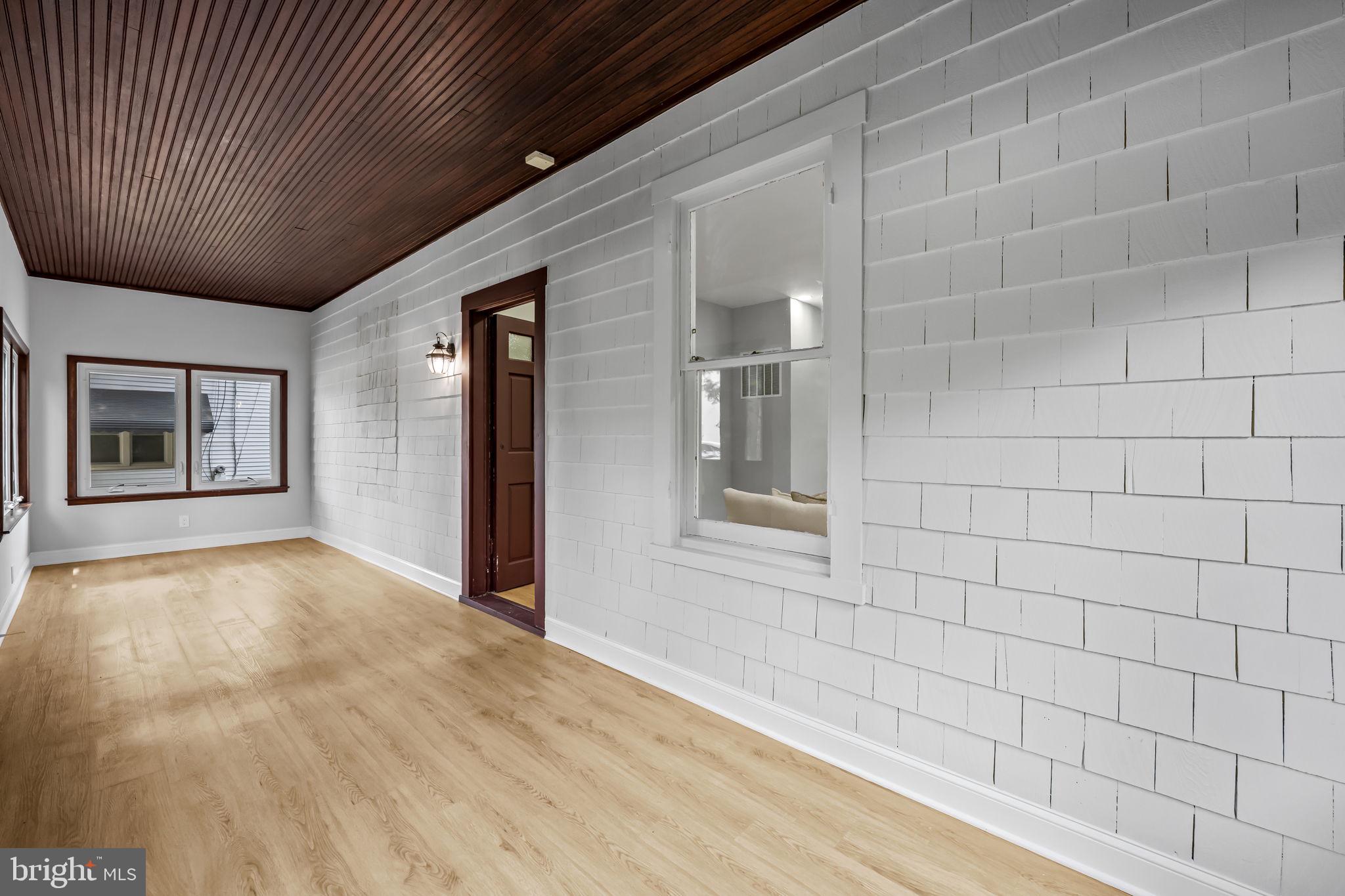 LINWOOD - Residential