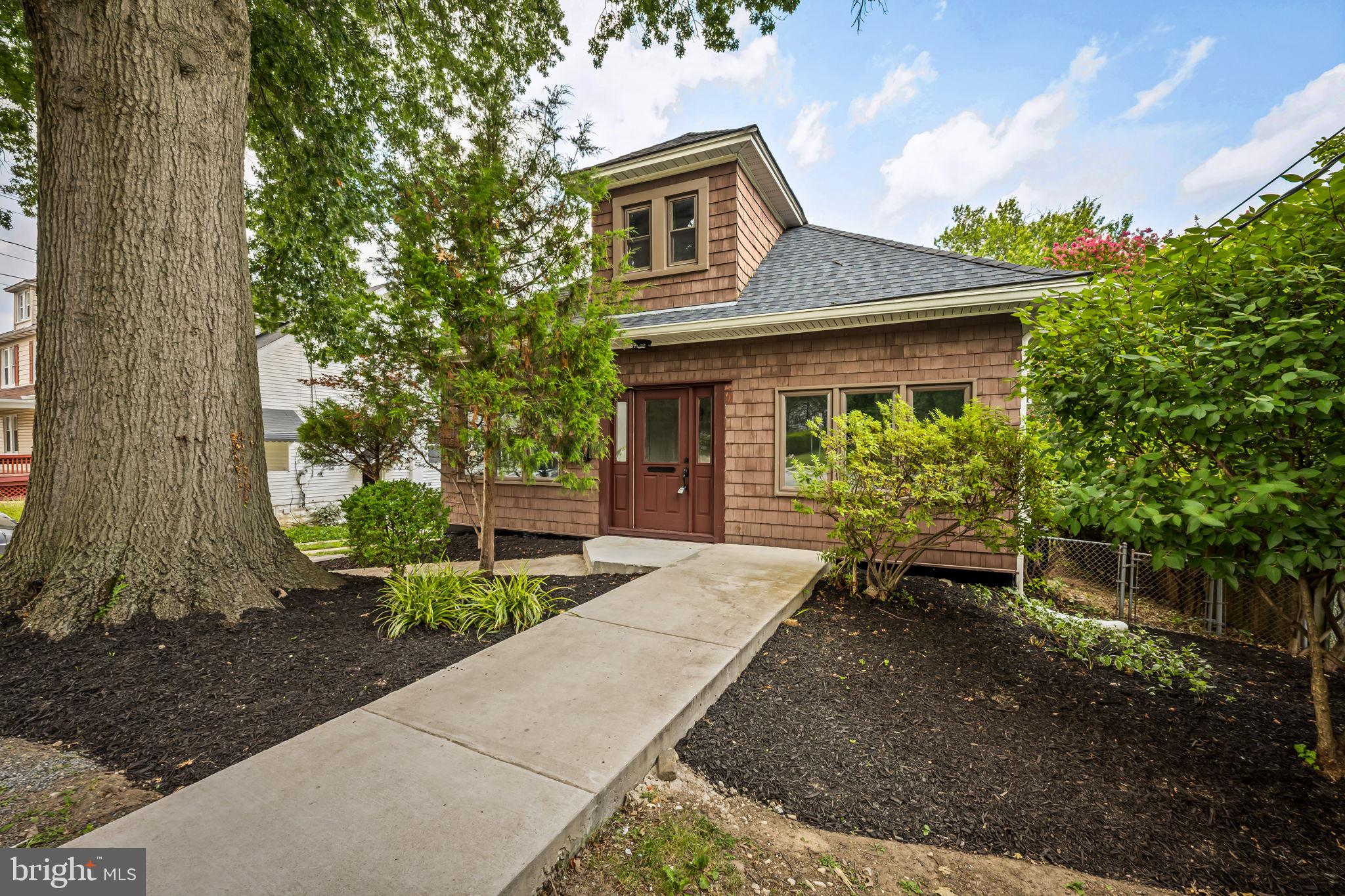 LINWOOD - Residential