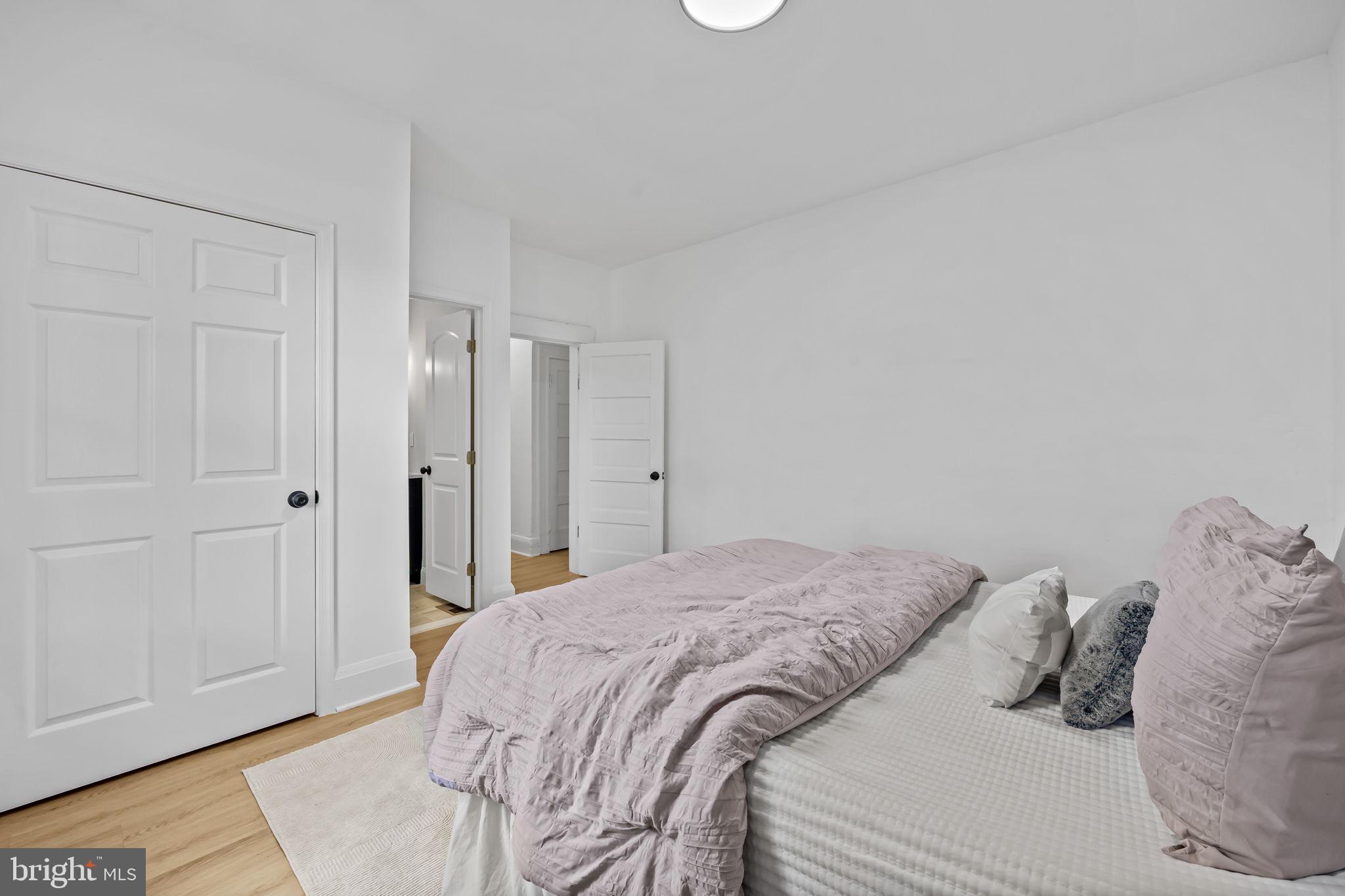 LINWOOD - Residential