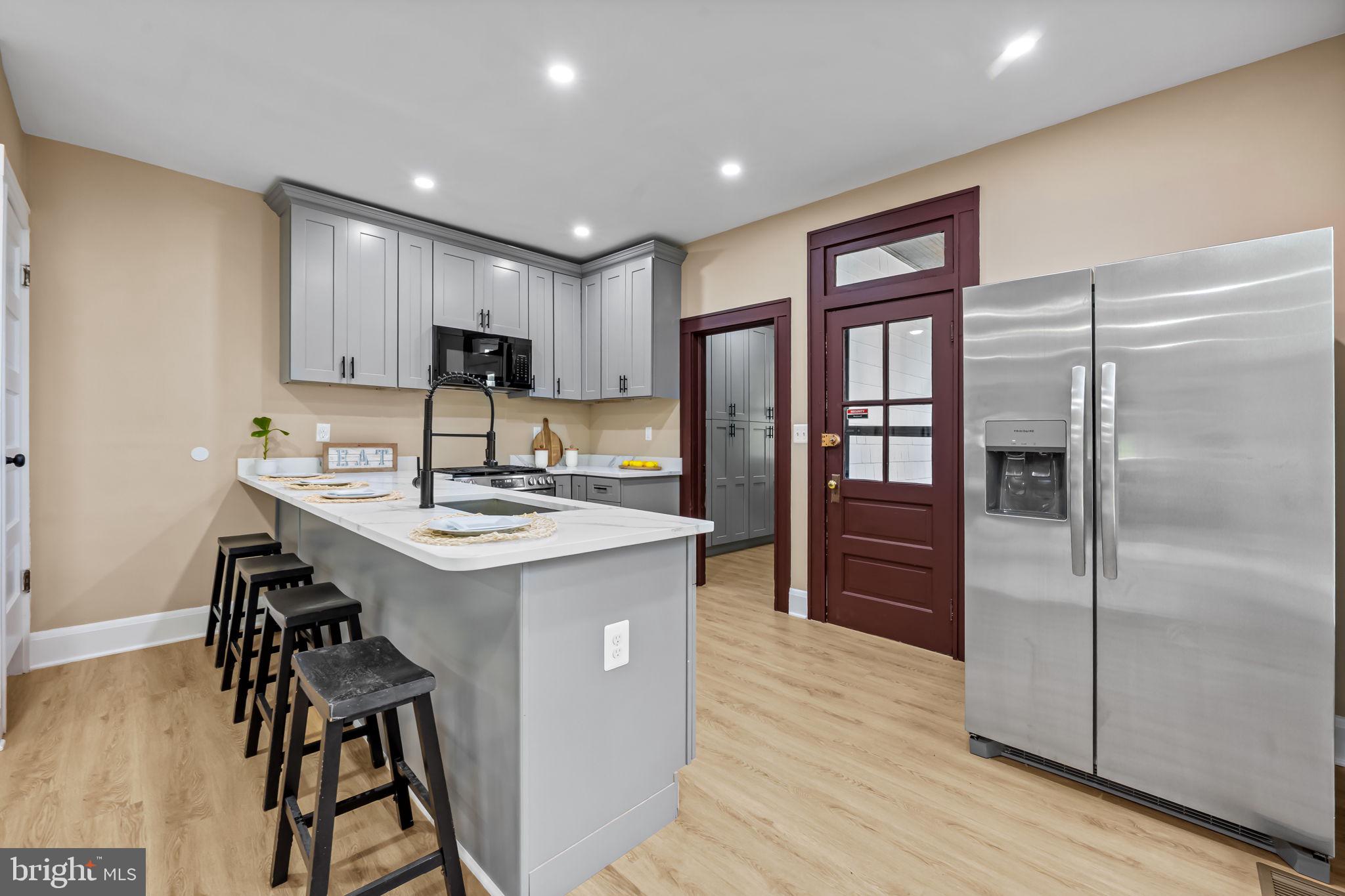 LINWOOD - Residential