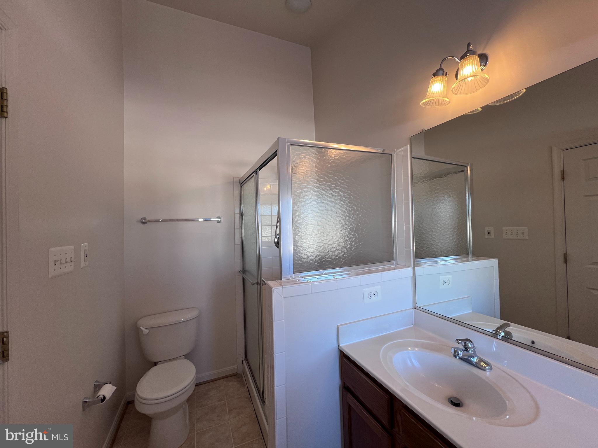 BELMONT STATION - Residential Lease
