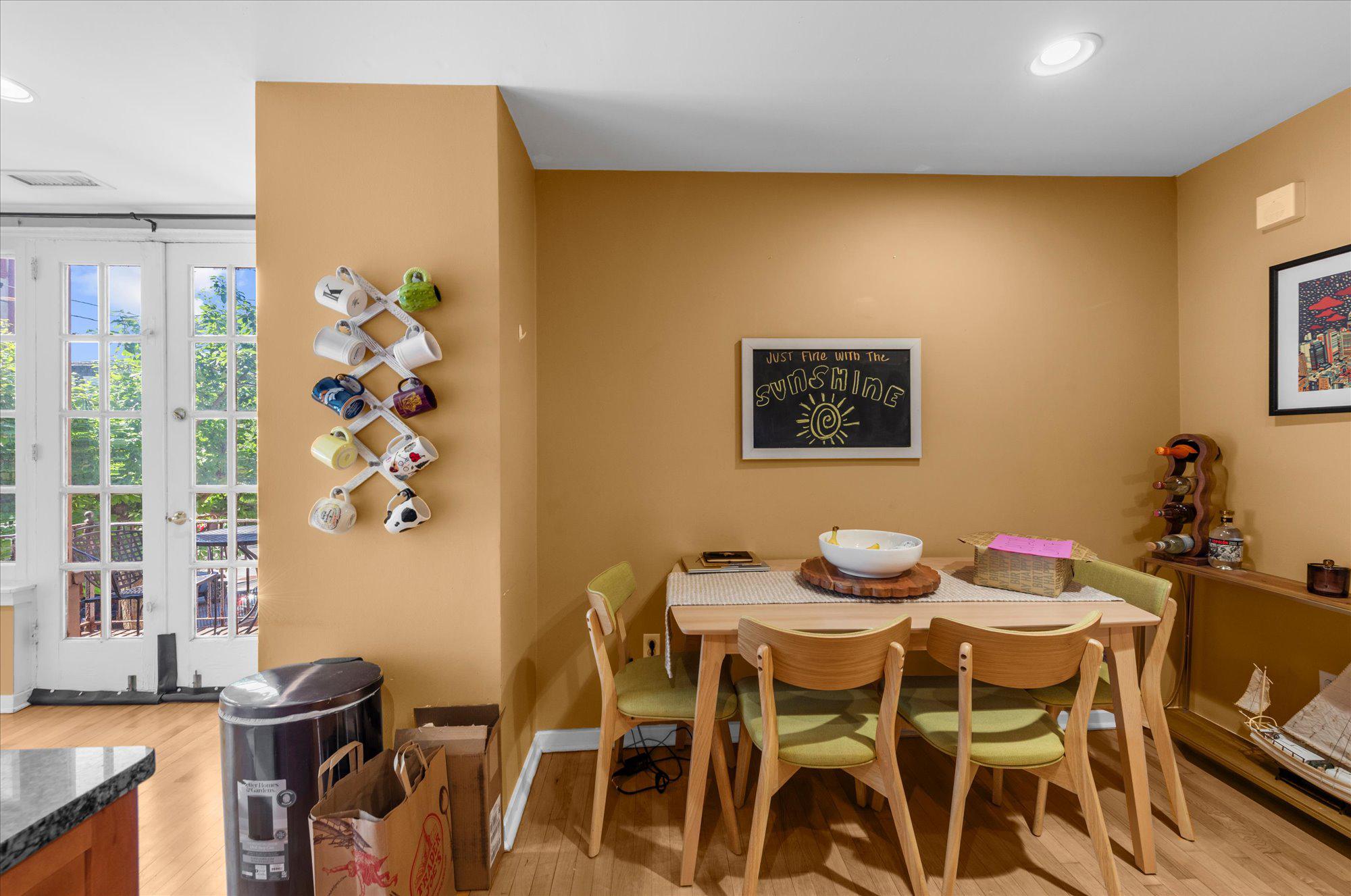 FAIRMOUNT - Residential