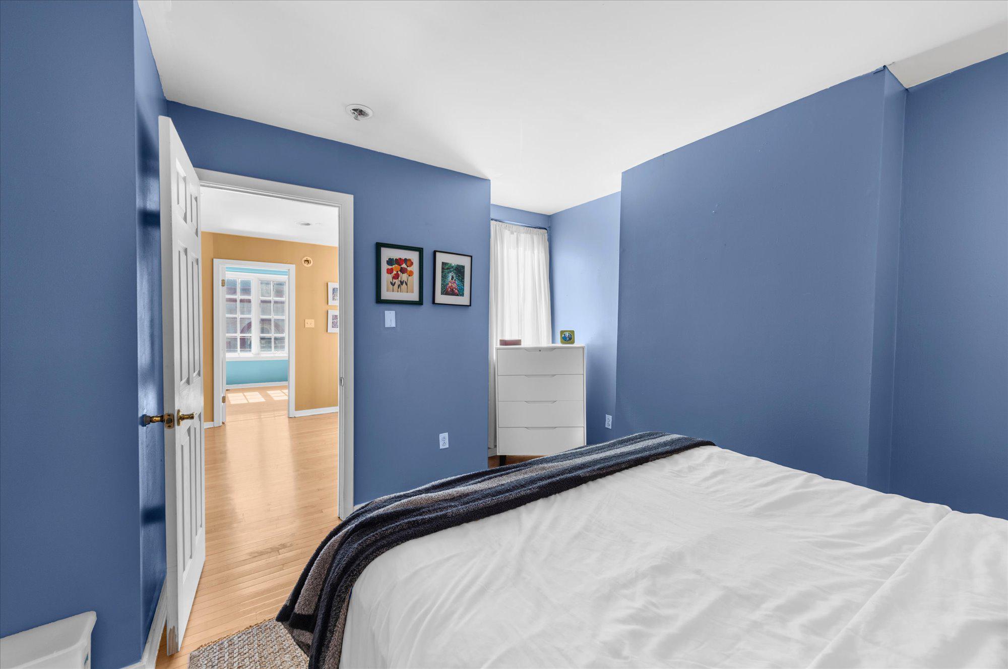 FAIRMOUNT - Residential