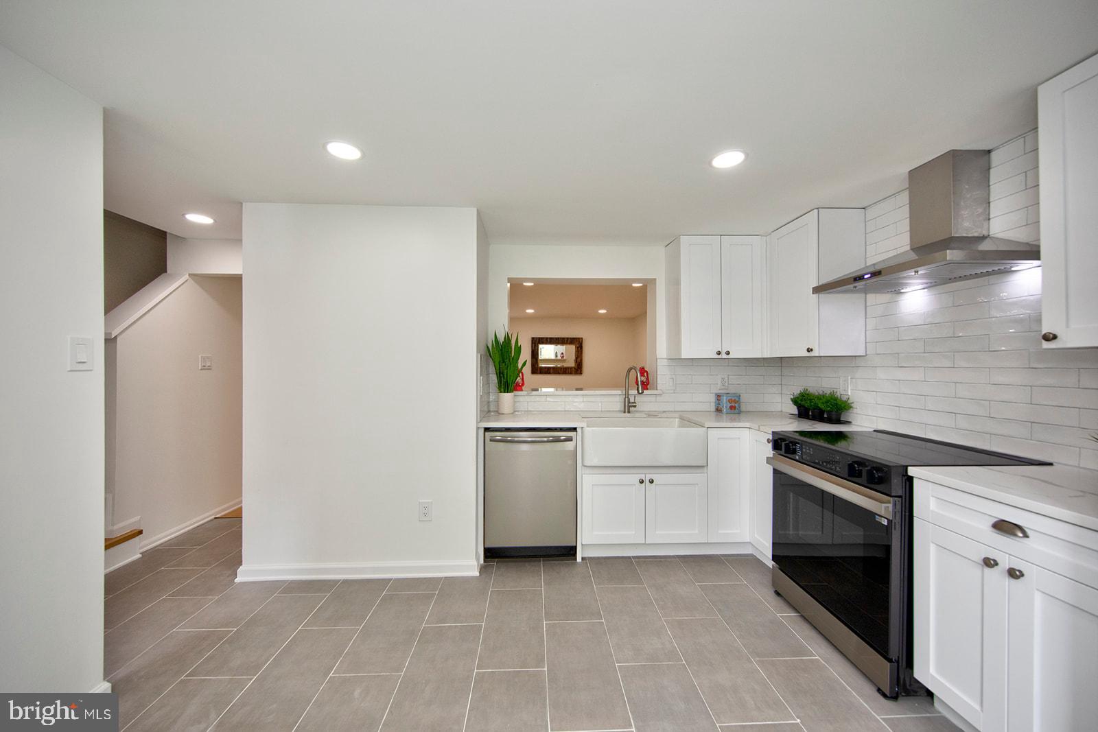 Welcome to this beautifully updated 3-bedroom, 2.5-bath townhome located in the highly desirable Constant Friendship community of Abingdon. This spacious three-level home features a walkout basement, a large rear deck perfect for entertaining, and a bright, welcoming interior filled with modern upgrades throughout.
The home has been thoughtfully renovated and showcases stunning European oak flooring, elegant Calacatta countertops in the kitchen and bathrooms, and all-new stainless steel appliances. Every detail has been carefully considered, including all-new electrical and plumbing fixtures, brand-new windows throughout that flood the home with natural light, and two new patio doors providing seamless access to the outdoors. Both bathrooms have been completely transformed with beautiful new tile work from floor to ceiling, offering a spa-like feel. Stylish new light fixtures complete the polished, move-in-ready look.
Conveniently located just minutes from I-95, Route 24, and major commuter routes, this property offers exceptional access to shopping, dining, and everyday conveniences. Nearby retail destinations include Wegmans, Target, Walmart, Lowe's, BJ's Wholesale Club, HomeGoods, DSW, Aldi, Hobby Lobby, Planet Fitness, and the Constant Friendship Shopping Center, along with numerous restaurants, cafés, and entertainment options.
Enjoy the perfect blend of comfort, style, and convenience in one of Harford County's most sought-after communities.