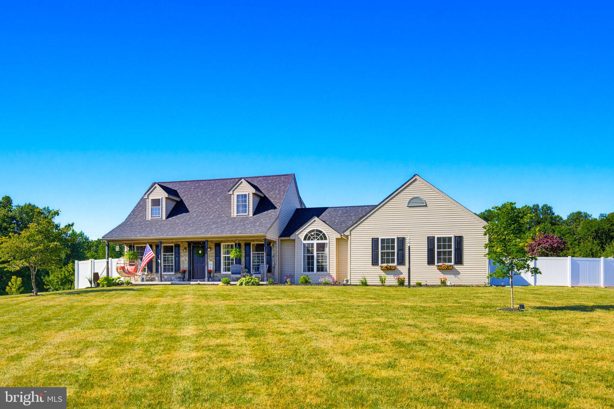 TANGLEWOOD MANOR N - Residential