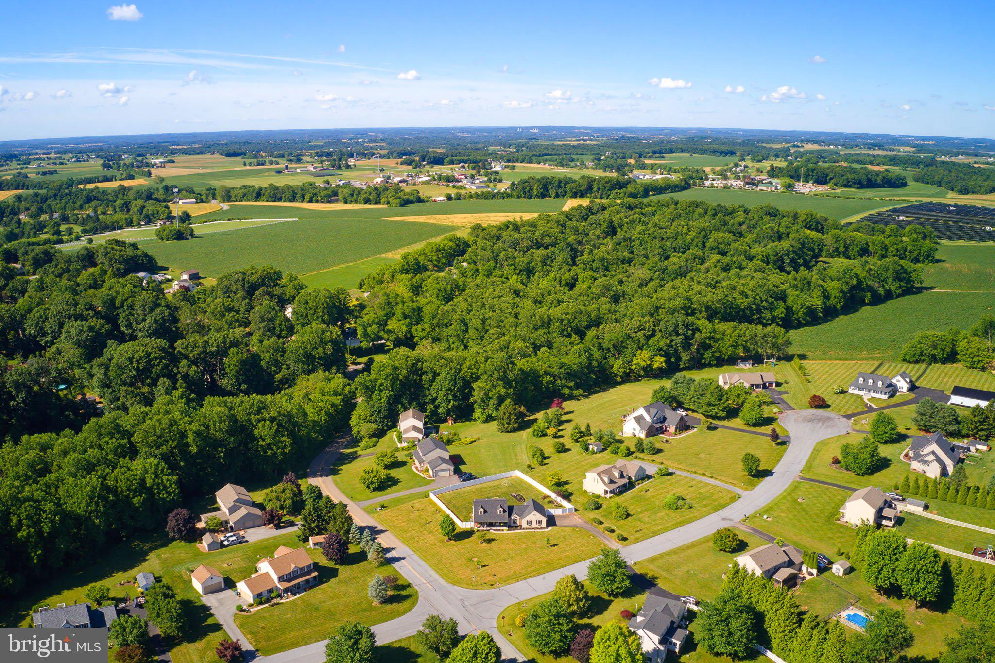 TANGLEWOOD MANOR N - Residential
