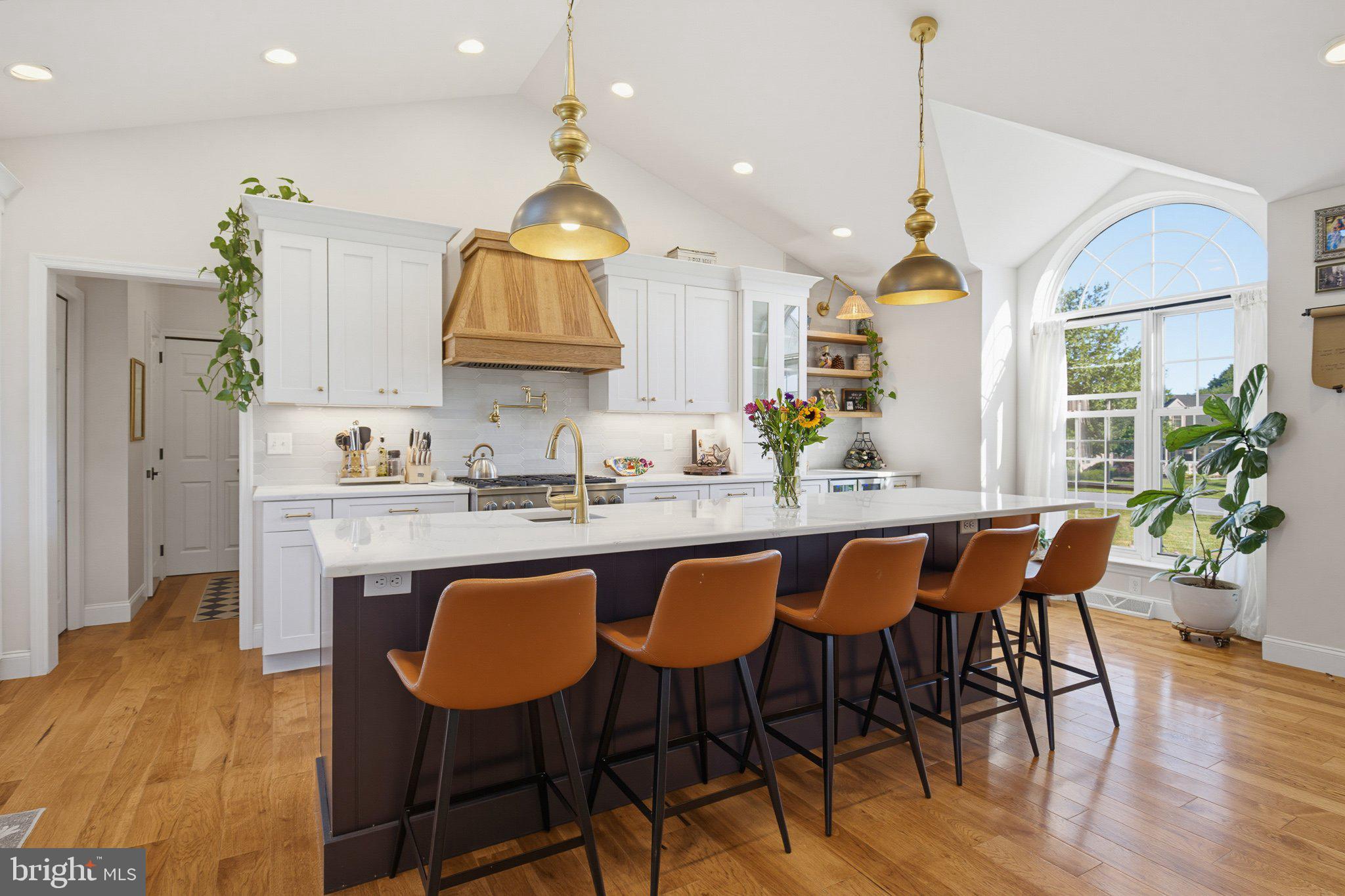 TANGLEWOOD MANOR N - Residential