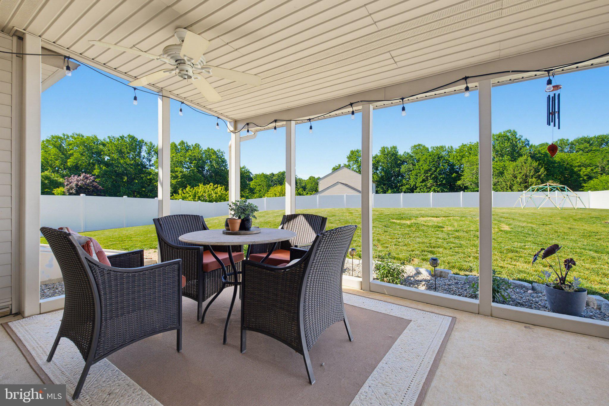 TANGLEWOOD MANOR N - Residential