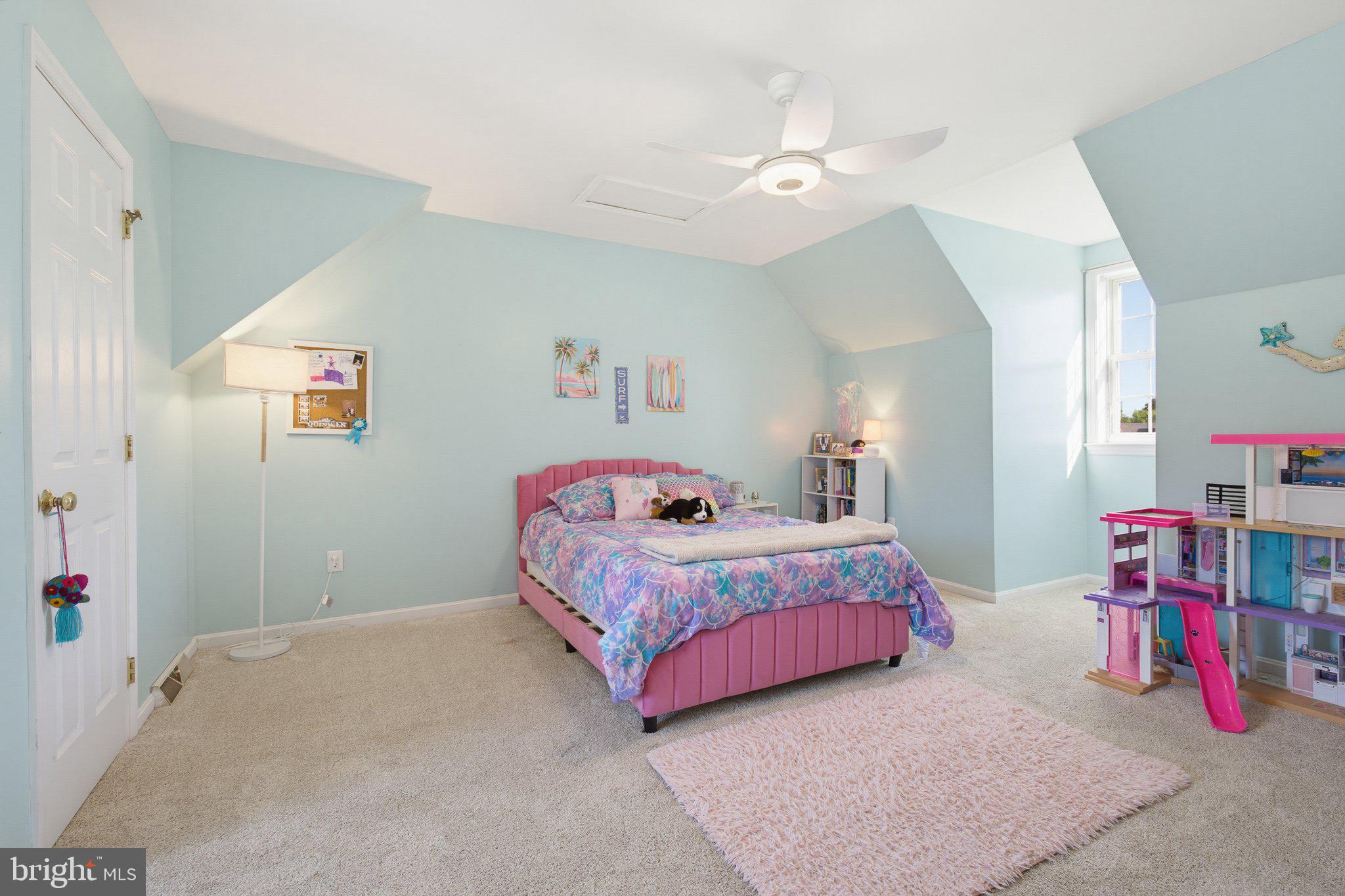 TANGLEWOOD MANOR N - Residential