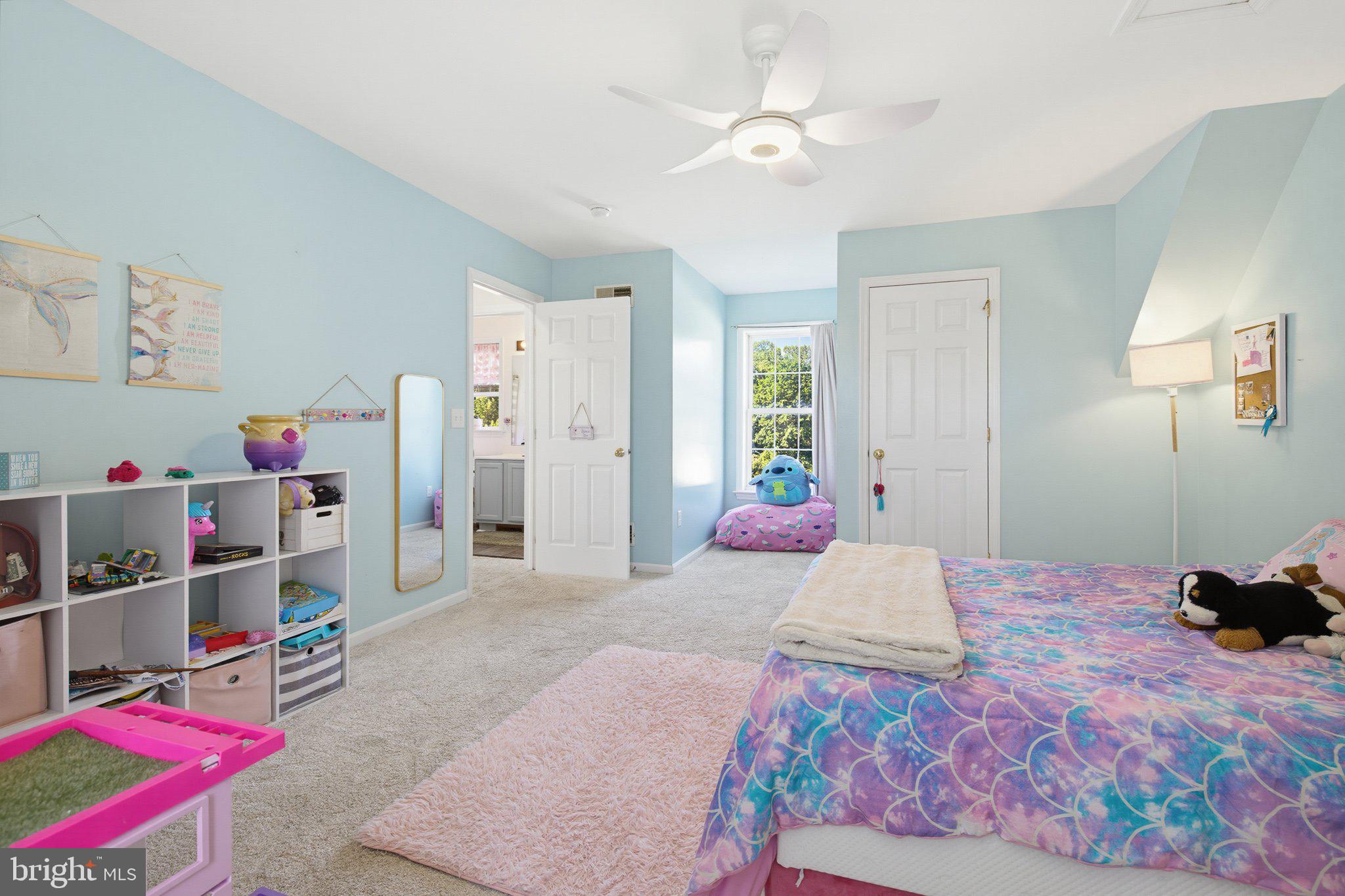 TANGLEWOOD MANOR N - Residential