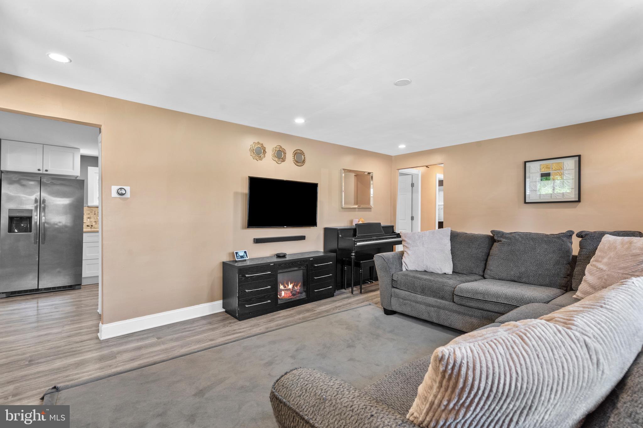 BRIDGEWATER FARMS - Residential