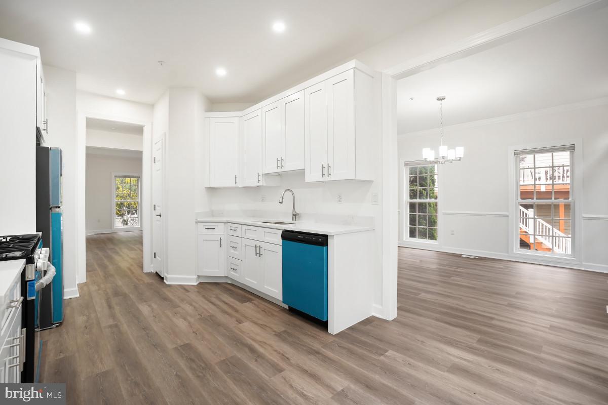 QUINCE ORCHARD PARK - Residential