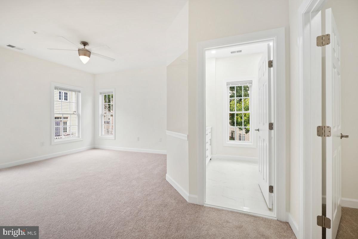 QUINCE ORCHARD PARK - Residential